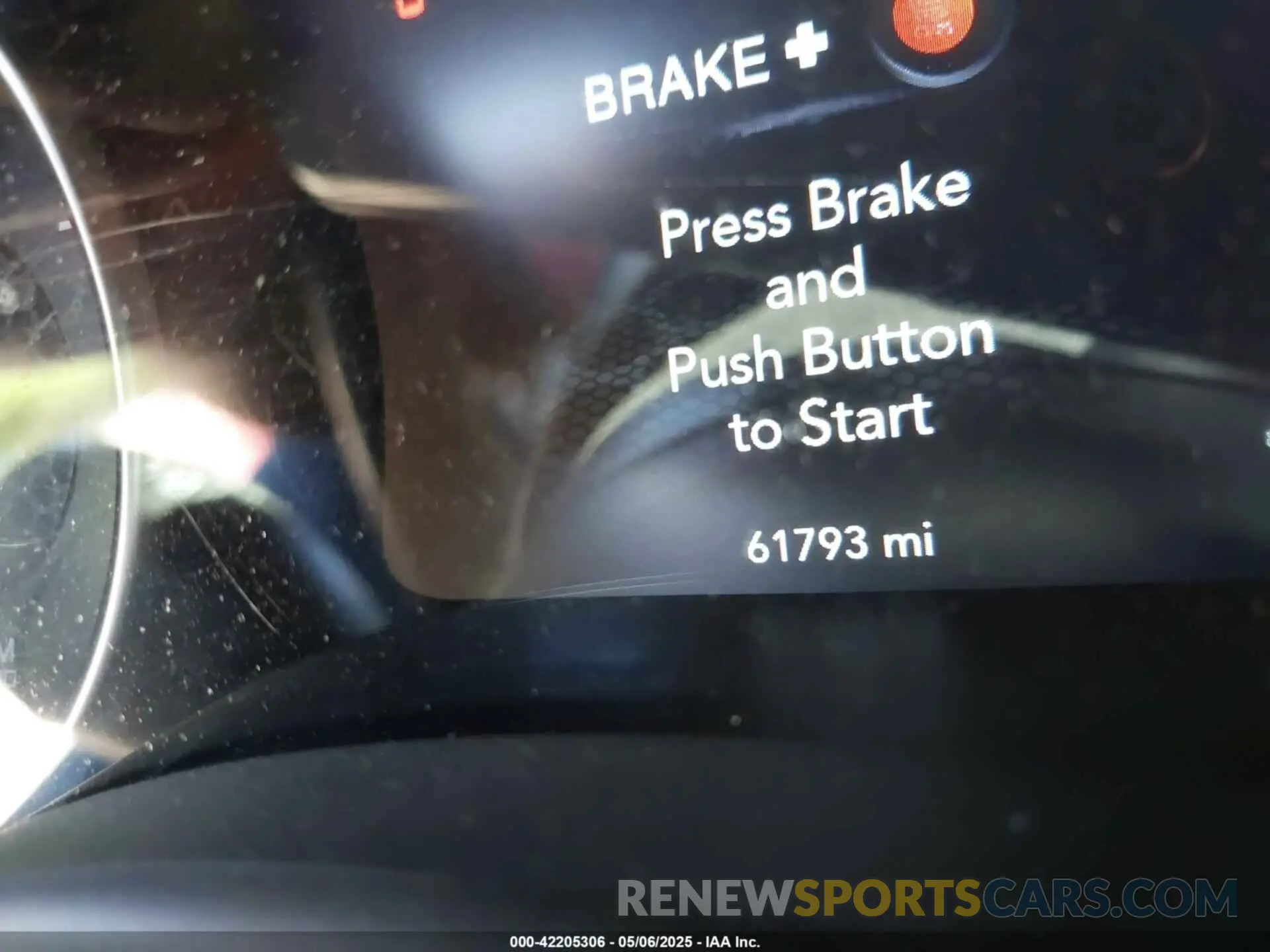 14 Photograph of a damaged car 2C3CDXGJ4KH753817 DODGE CHARGER 2019