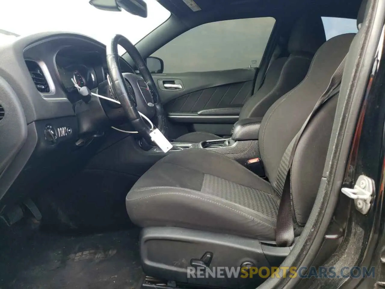 7 Photograph of a damaged car 2C3CDXGJ5KH508010 DODGE CHARGER 2019
