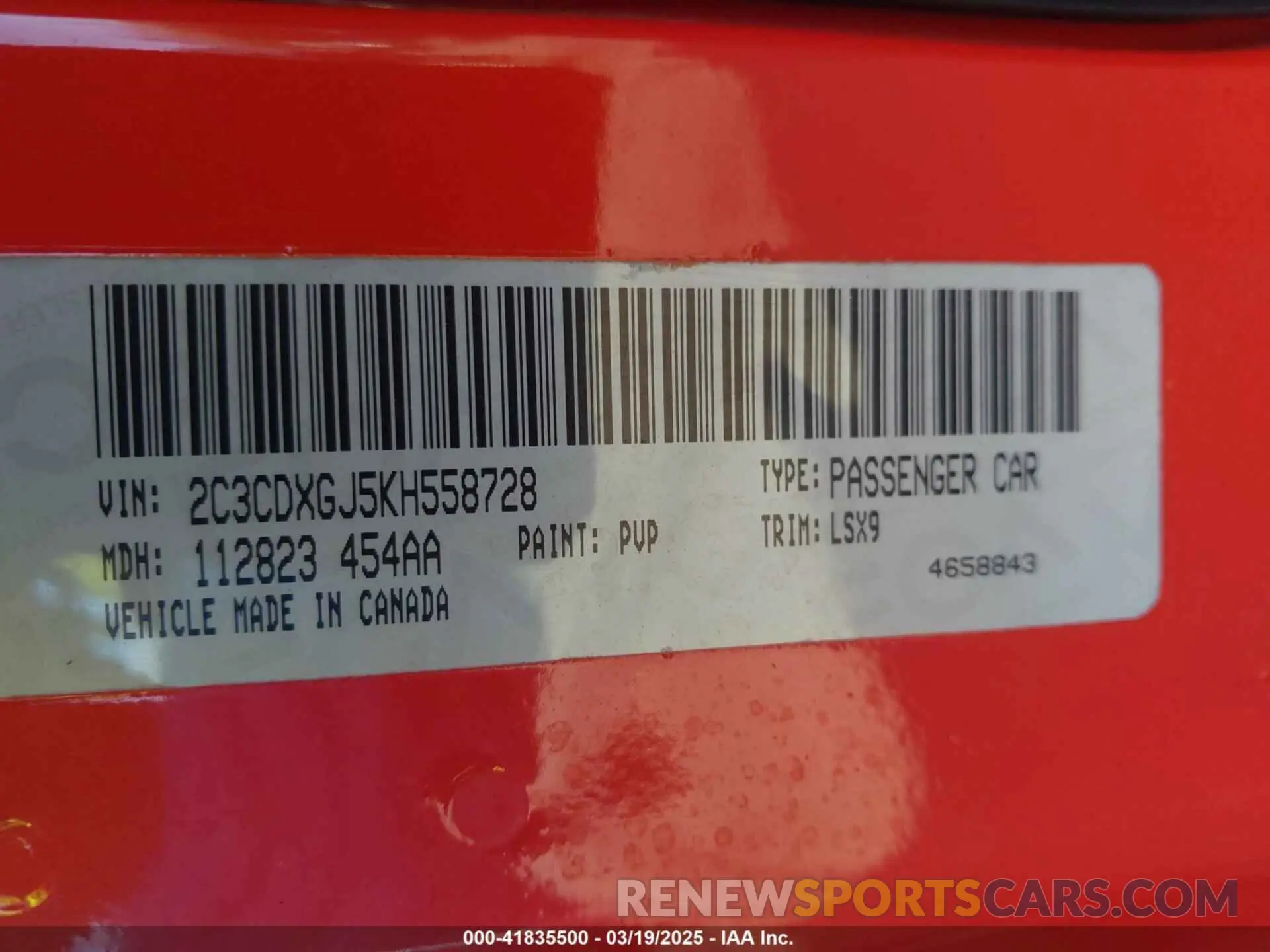 9 Photograph of a damaged car 2C3CDXGJ5KH558728 DODGE CHARGER 2019