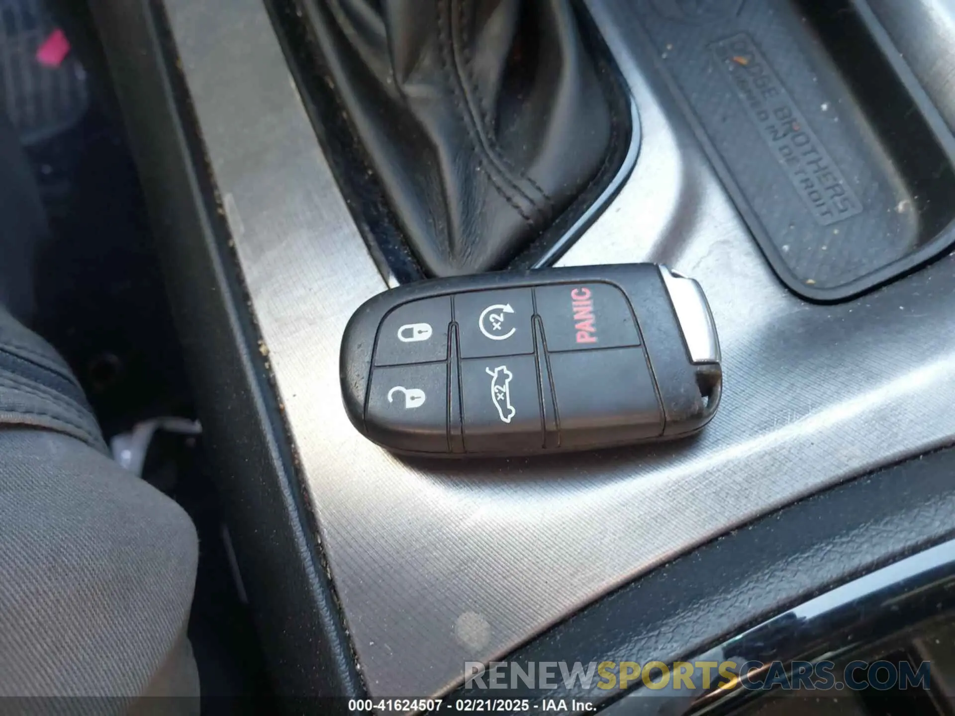 11 Фотография поврежденного автомобиля 2C3CDXGJ5KH734788 DODGE CHARGER 2019