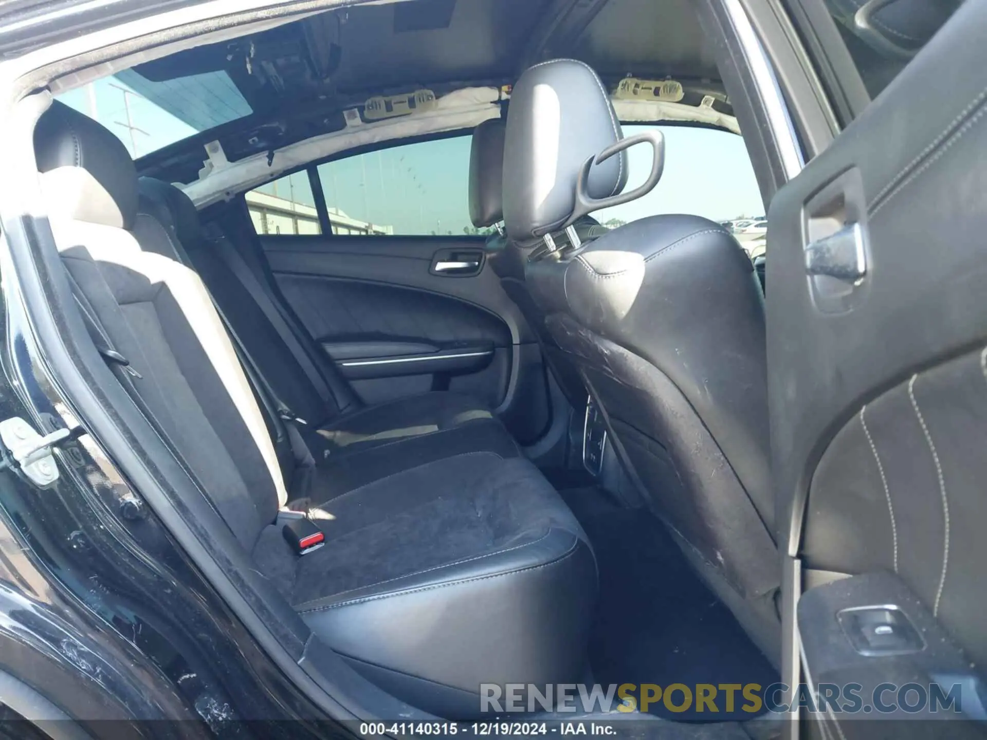 8 Photograph of a damaged car 2C3CDXGJ6KH688808 DODGE CHARGER 2019