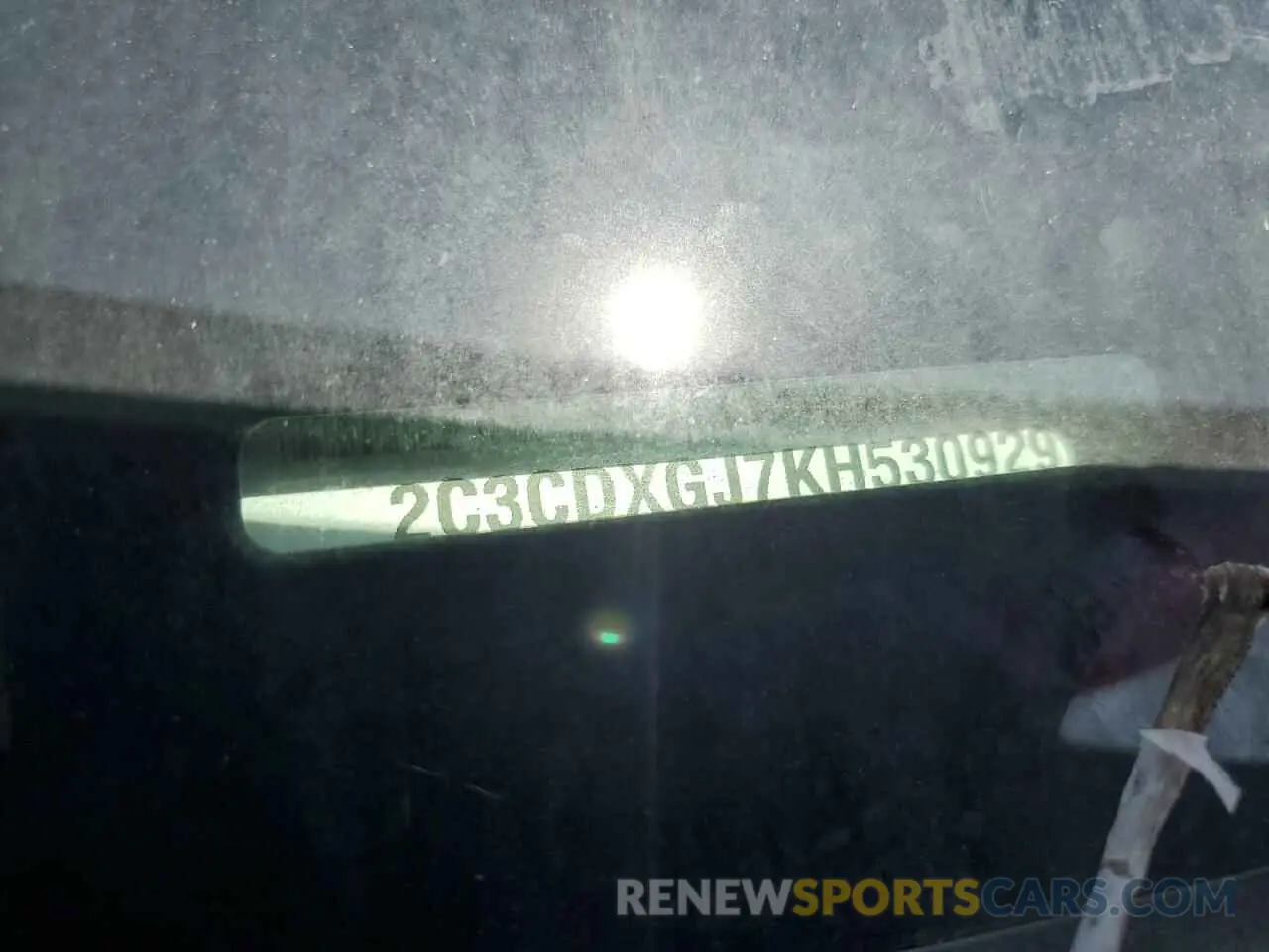12 Photograph of a damaged car 2C3CDXGJ7KH530929 DODGE CHARGER 2019