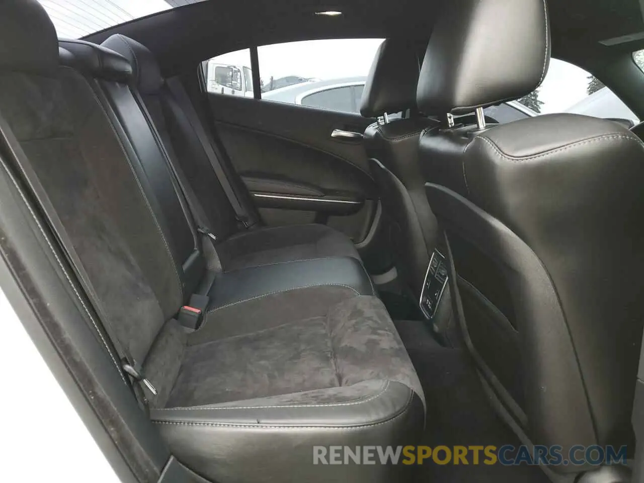 10 Photograph of a damaged car 2C3CDXGJ7KH593190 DODGE CHARGER 2019