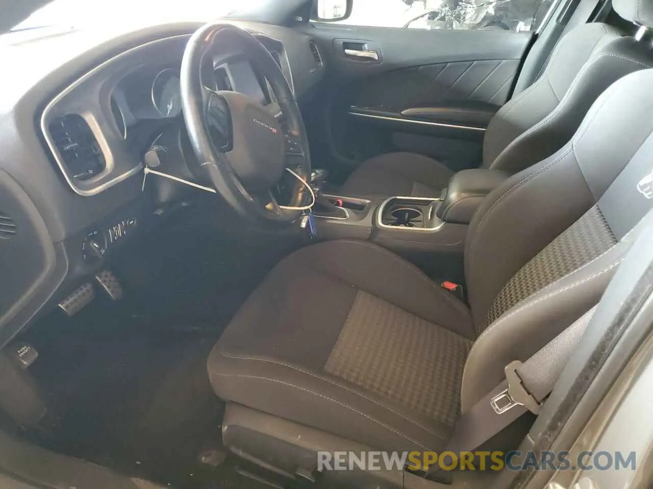 7 Photograph of a damaged car 2C3CDXGJ7KH697114 DODGE CHARGER 2019