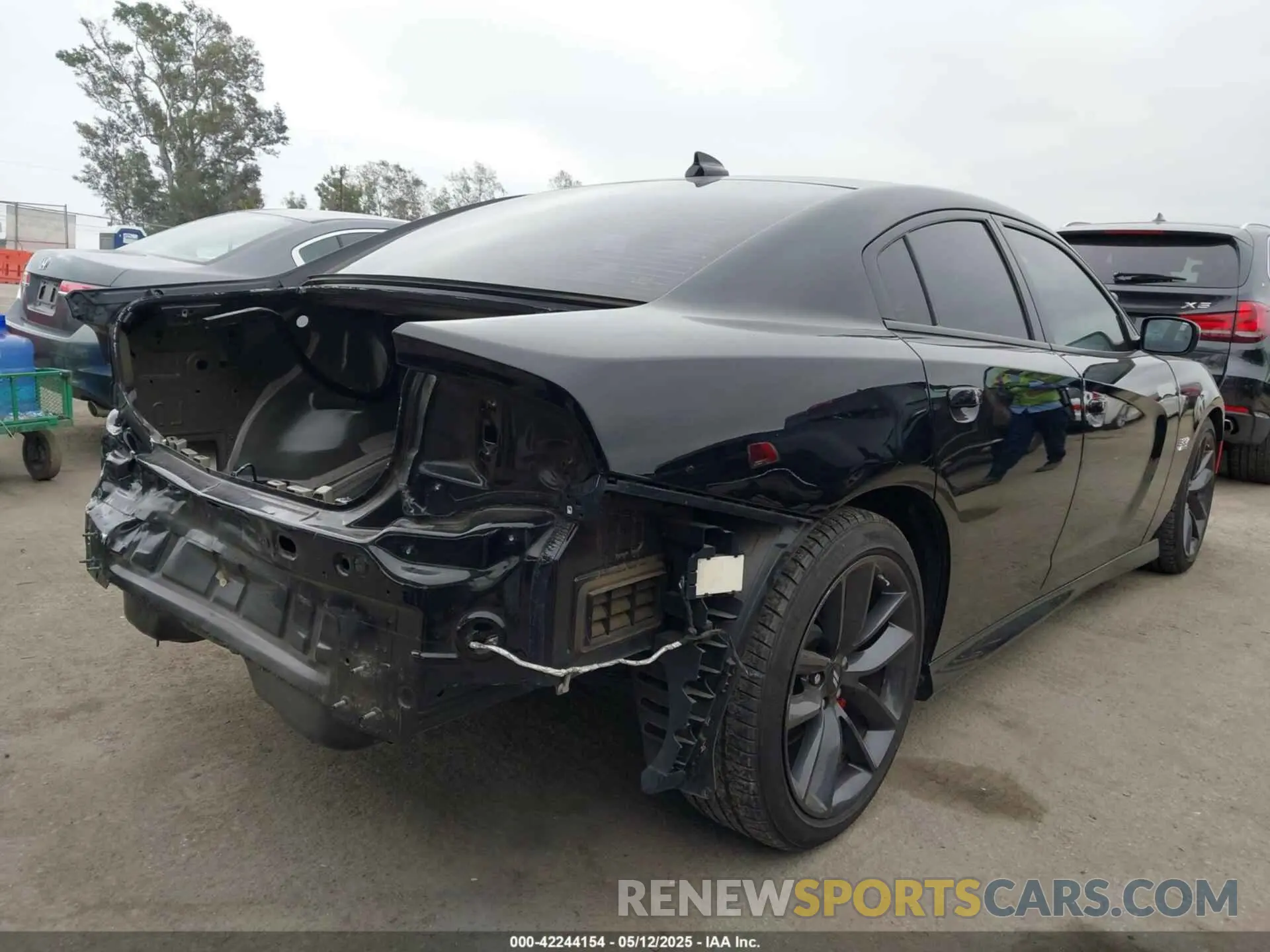 4 Фотография поврежденного автомобиля 2C3CDXGJ7KH717796 DODGE CHARGER 2019