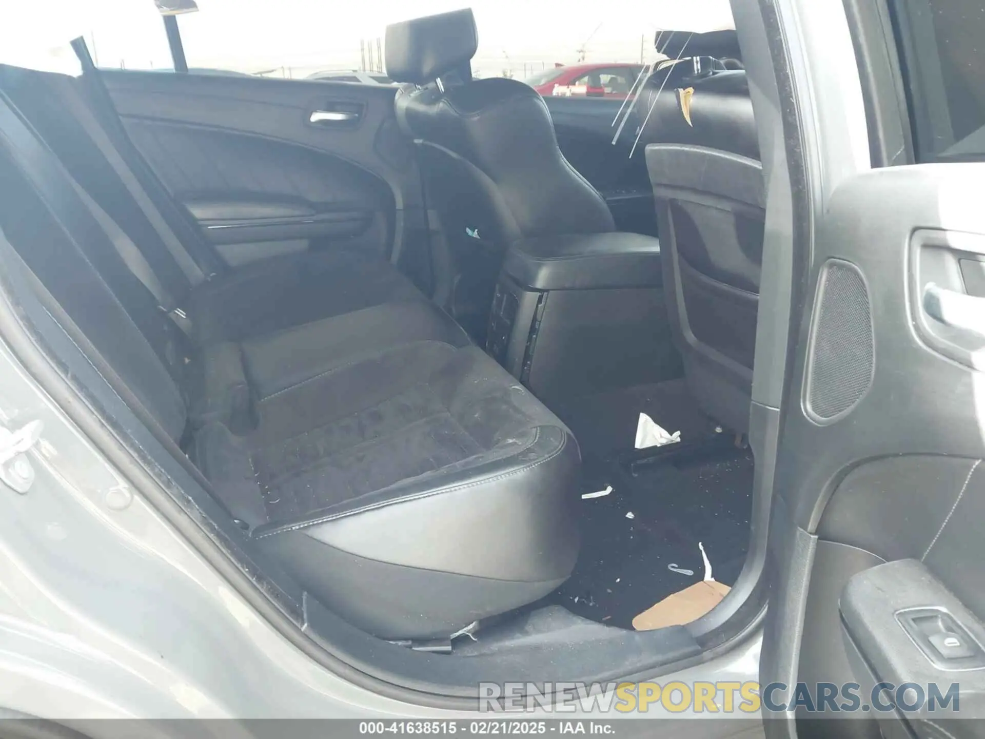 8 Photograph of a damaged car 2C3CDXGJ8KH604634 DODGE CHARGER 2019