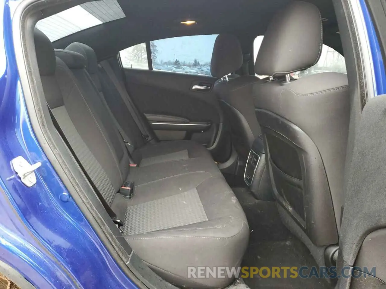 10 Photograph of a damaged car 2C3CDXGJ8KH638590 DODGE CHARGER 2019