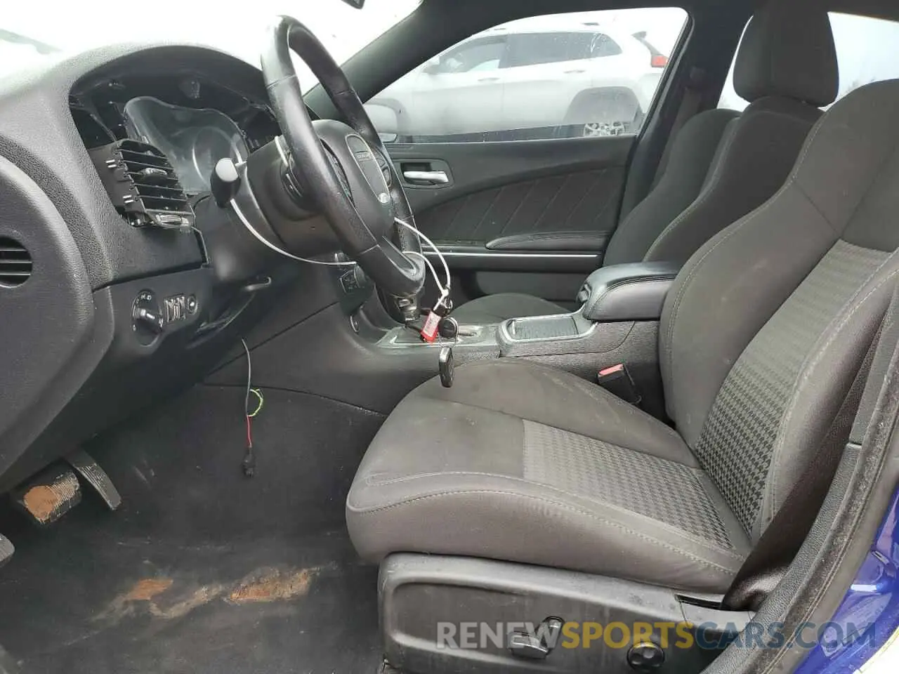 7 Photograph of a damaged car 2C3CDXGJ8KH638590 DODGE CHARGER 2019