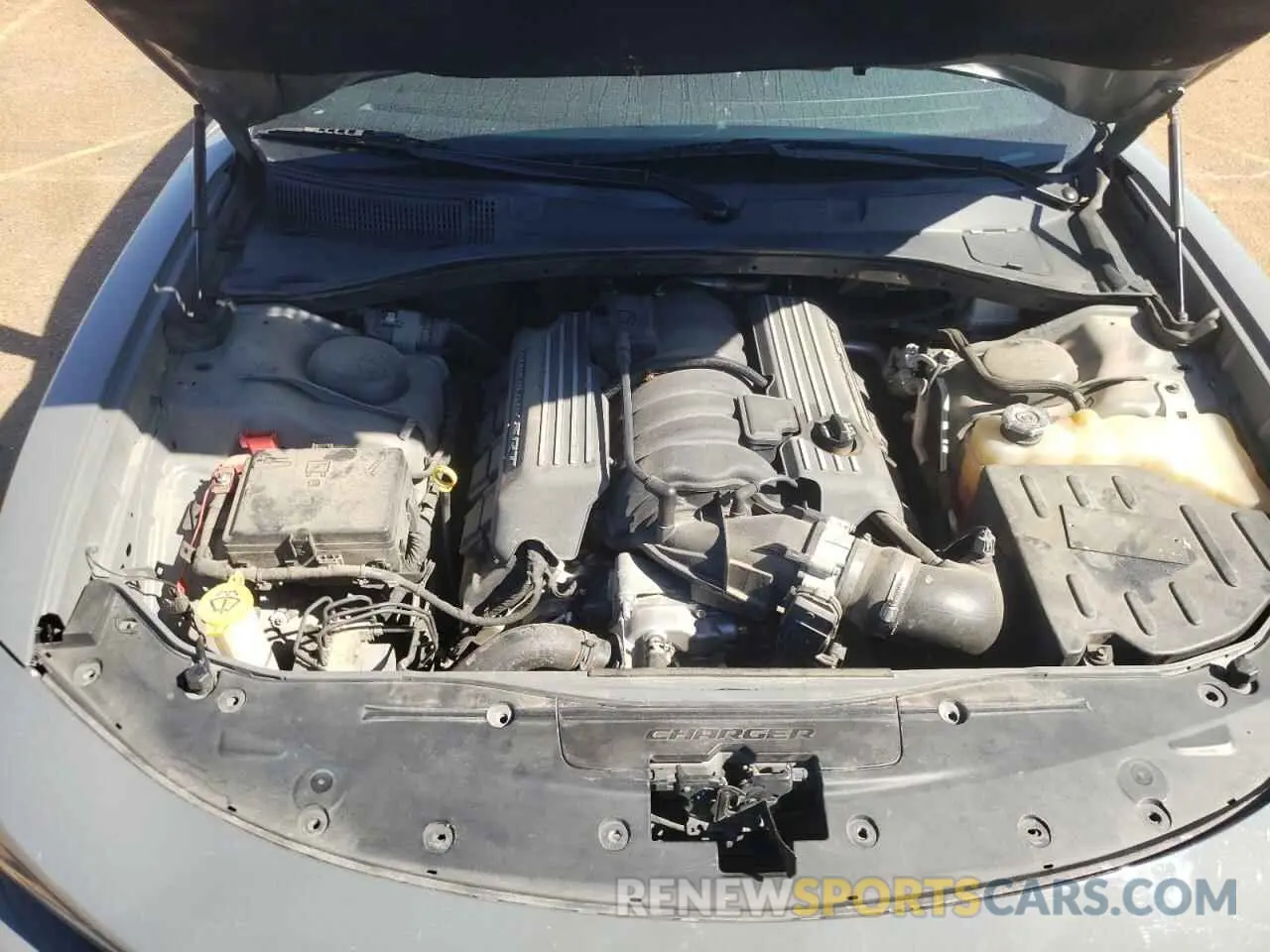 11 Фотография поврежденного автомобиля 2C3CDXGJ8KH689054 DODGE CHARGER 2019