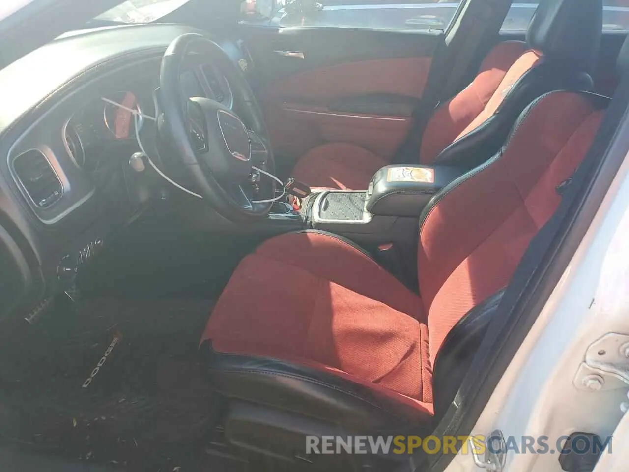 7 Фотография поврежденного автомобиля 2C3CDXGJ9KH546713 DODGE CHARGER 2019