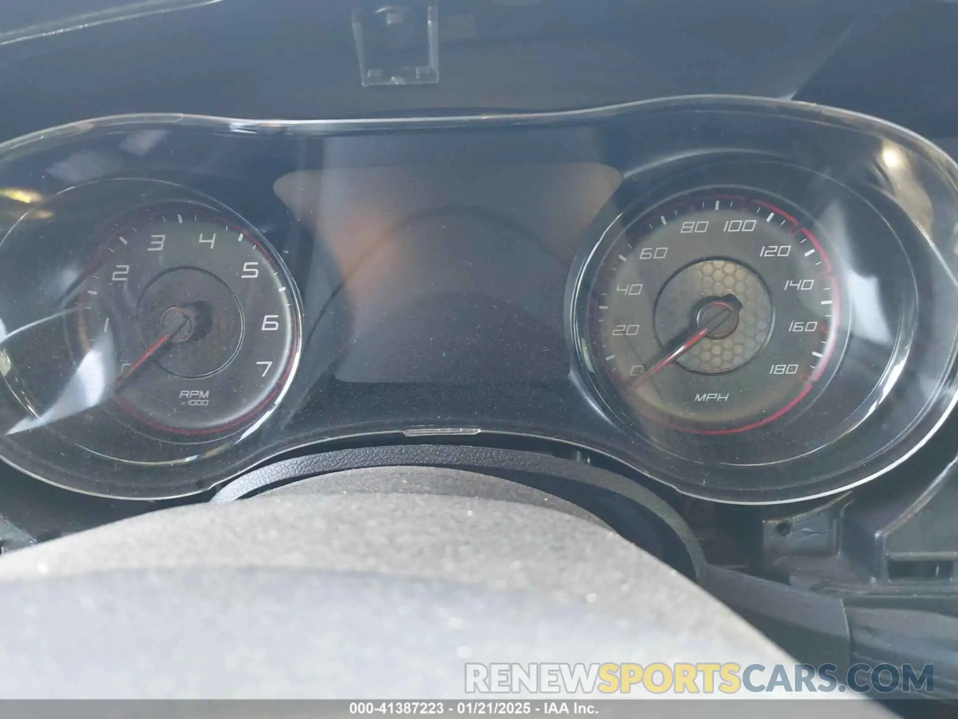 7 Photograph of a damaged car 2C3CDXGJ9KH736009 DODGE CHARGER 2019