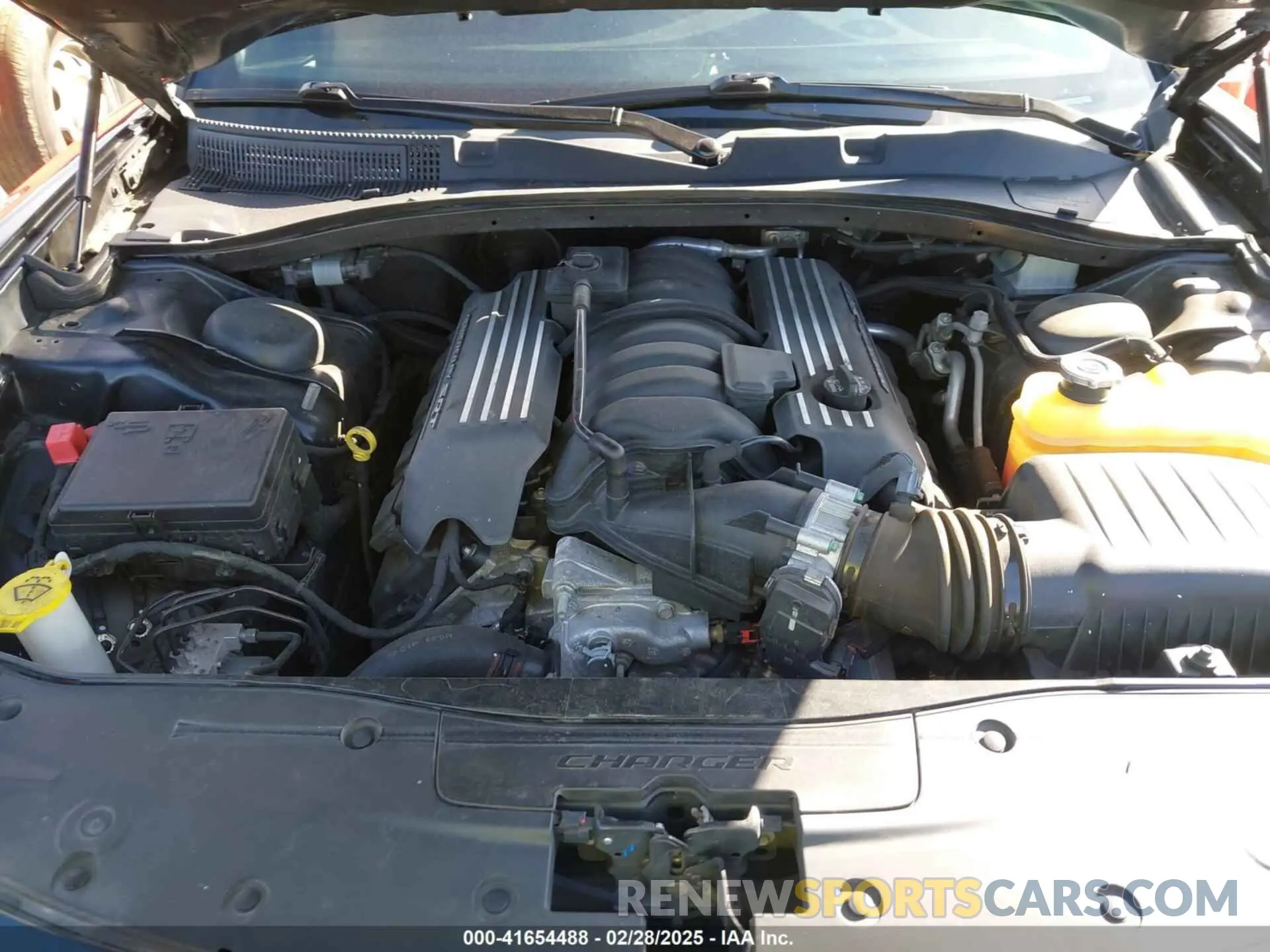 10 Photograph of a damaged car 2C3CDXGJ9KH756602 DODGE CHARGER 2019