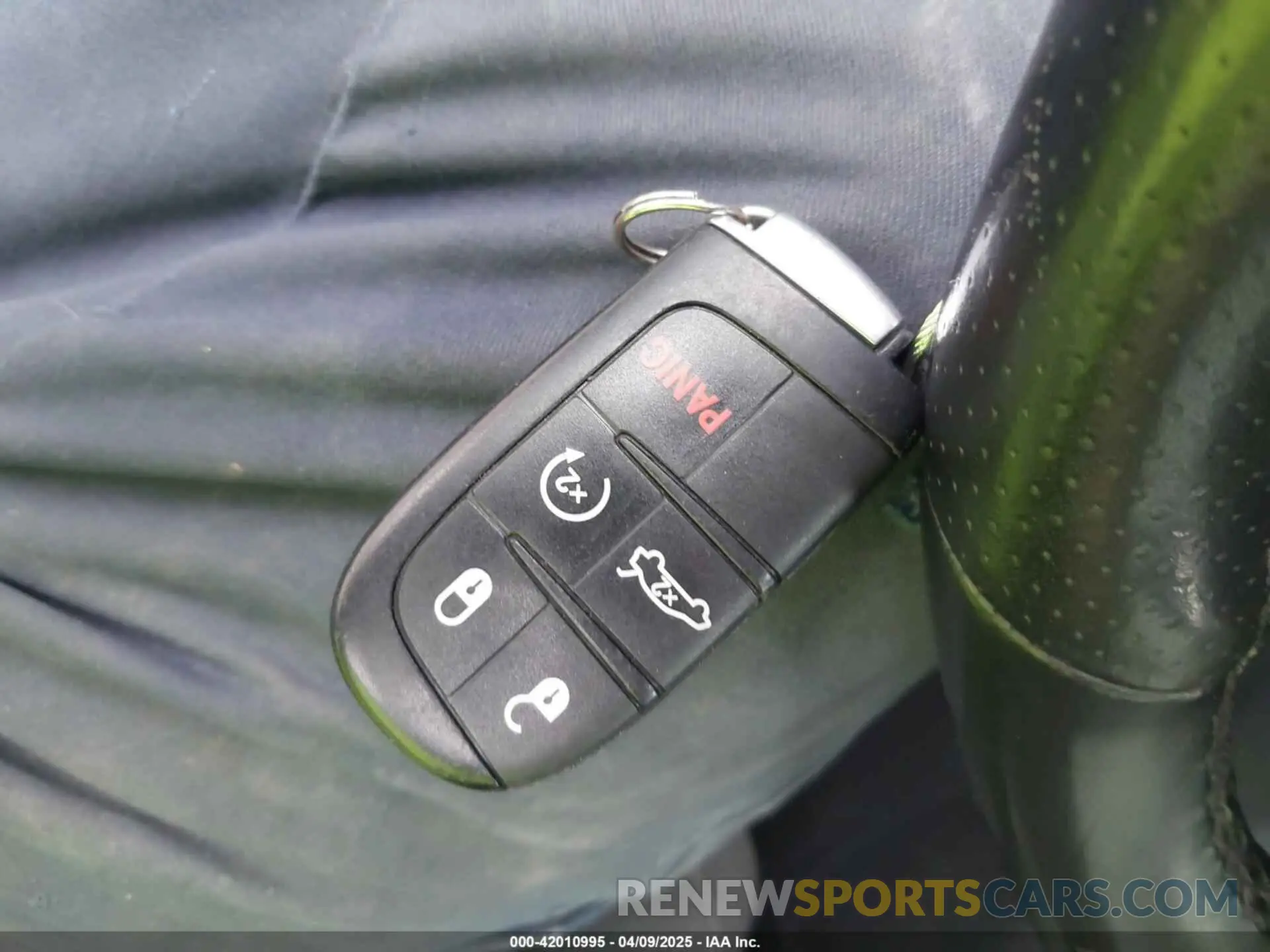 11 Photograph of a damaged car 2C3CDXGJXKH635612 DODGE CHARGER 2019