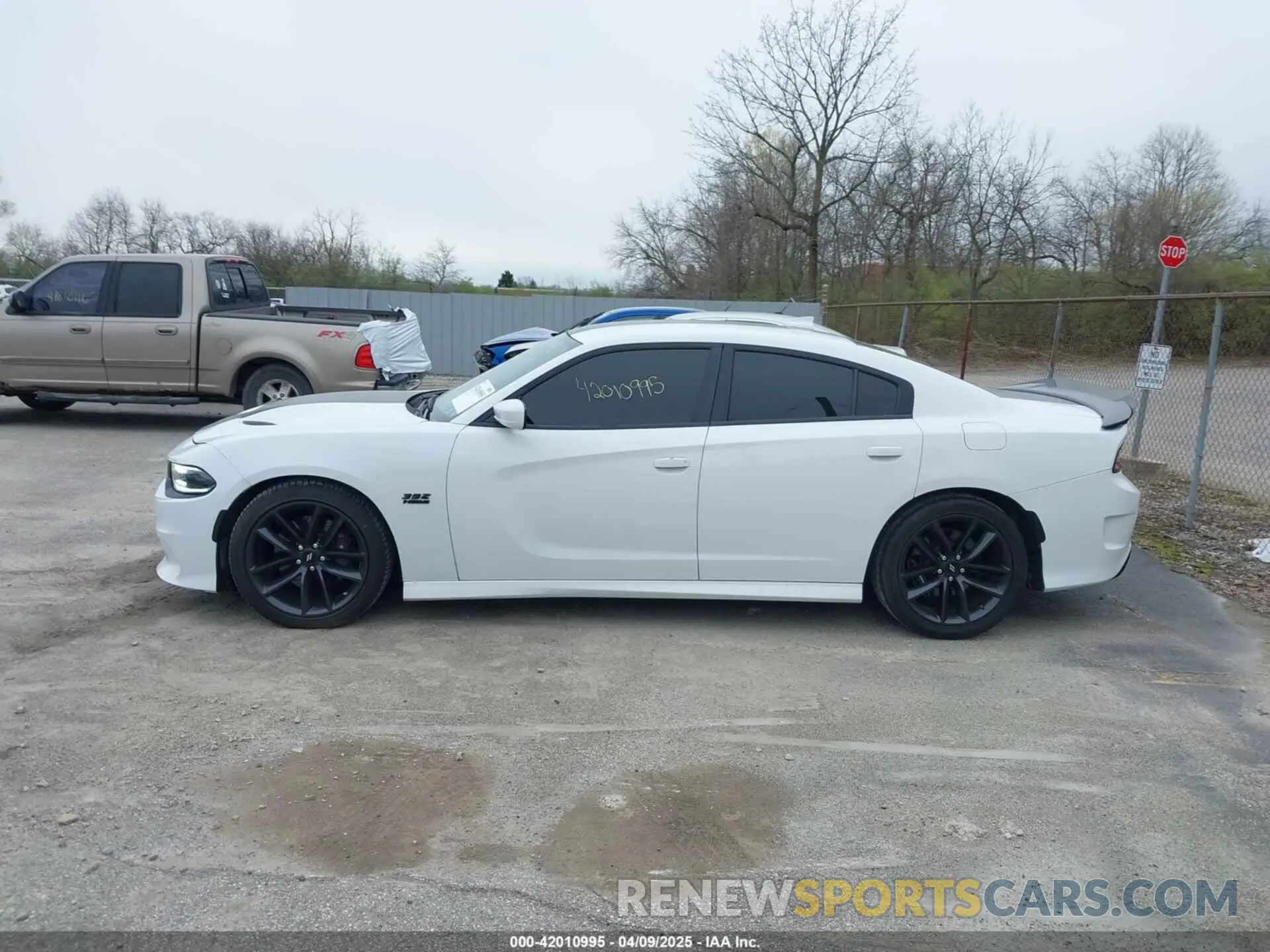 14 Photograph of a damaged car 2C3CDXGJXKH635612 DODGE CHARGER 2019