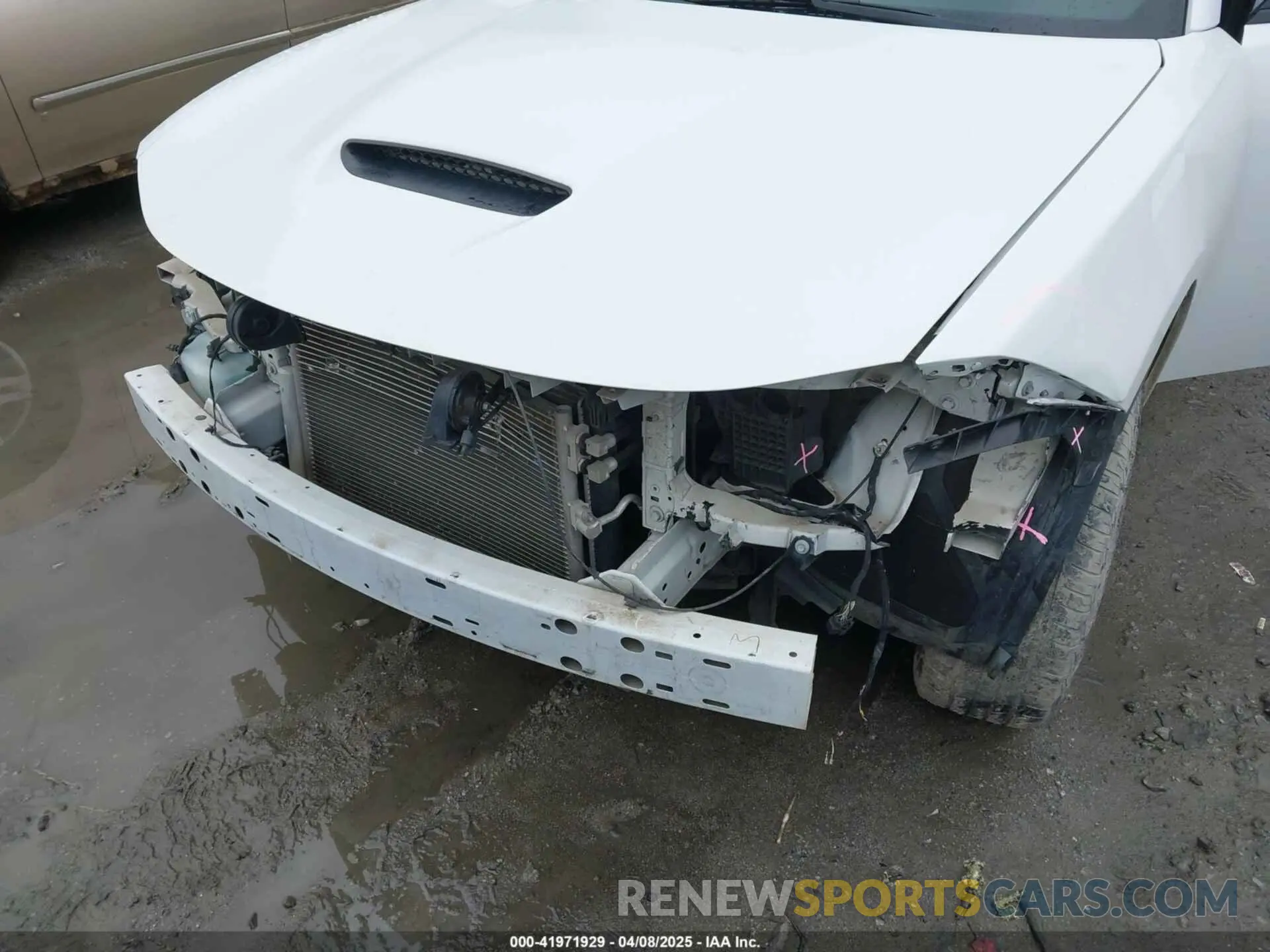 6 Фотография поврежденного автомобиля 2C3CDXHG0KH512582 DODGE CHARGER 2019