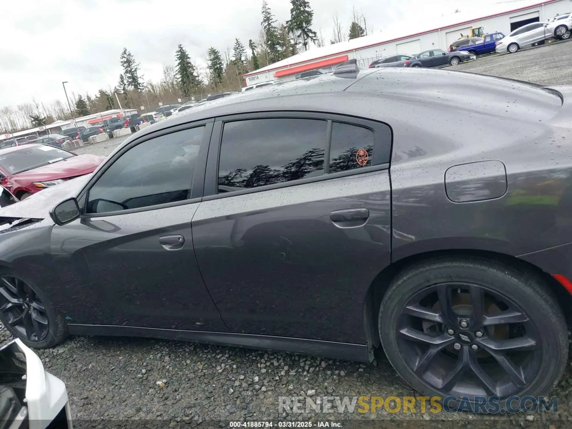 15 Photograph of a damaged car 2C3CDXHG1KH714119 DODGE CHARGER 2019
