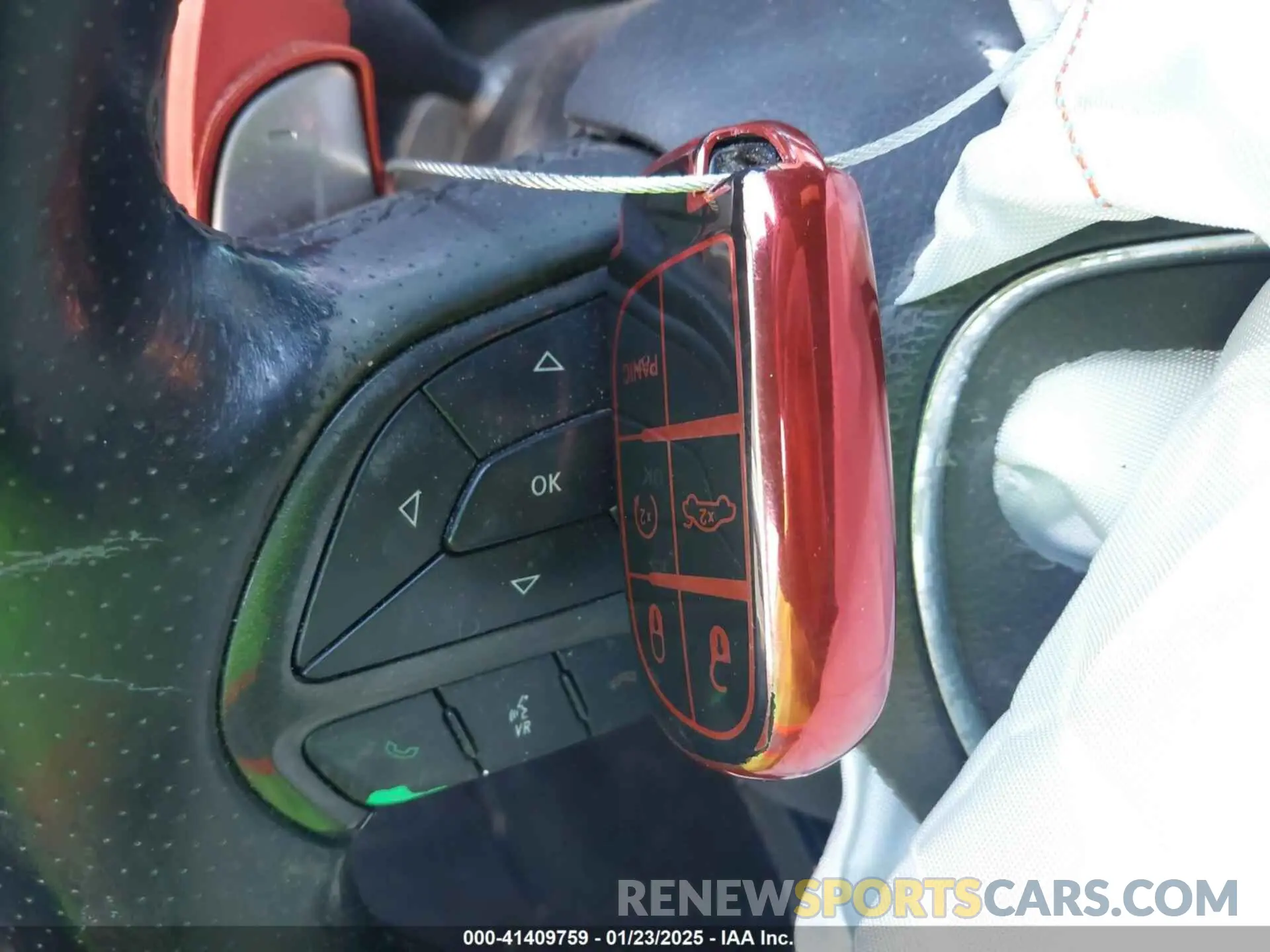 11 Photograph of a damaged car 2C3CDXHG2KH585176 DODGE CHARGER 2019