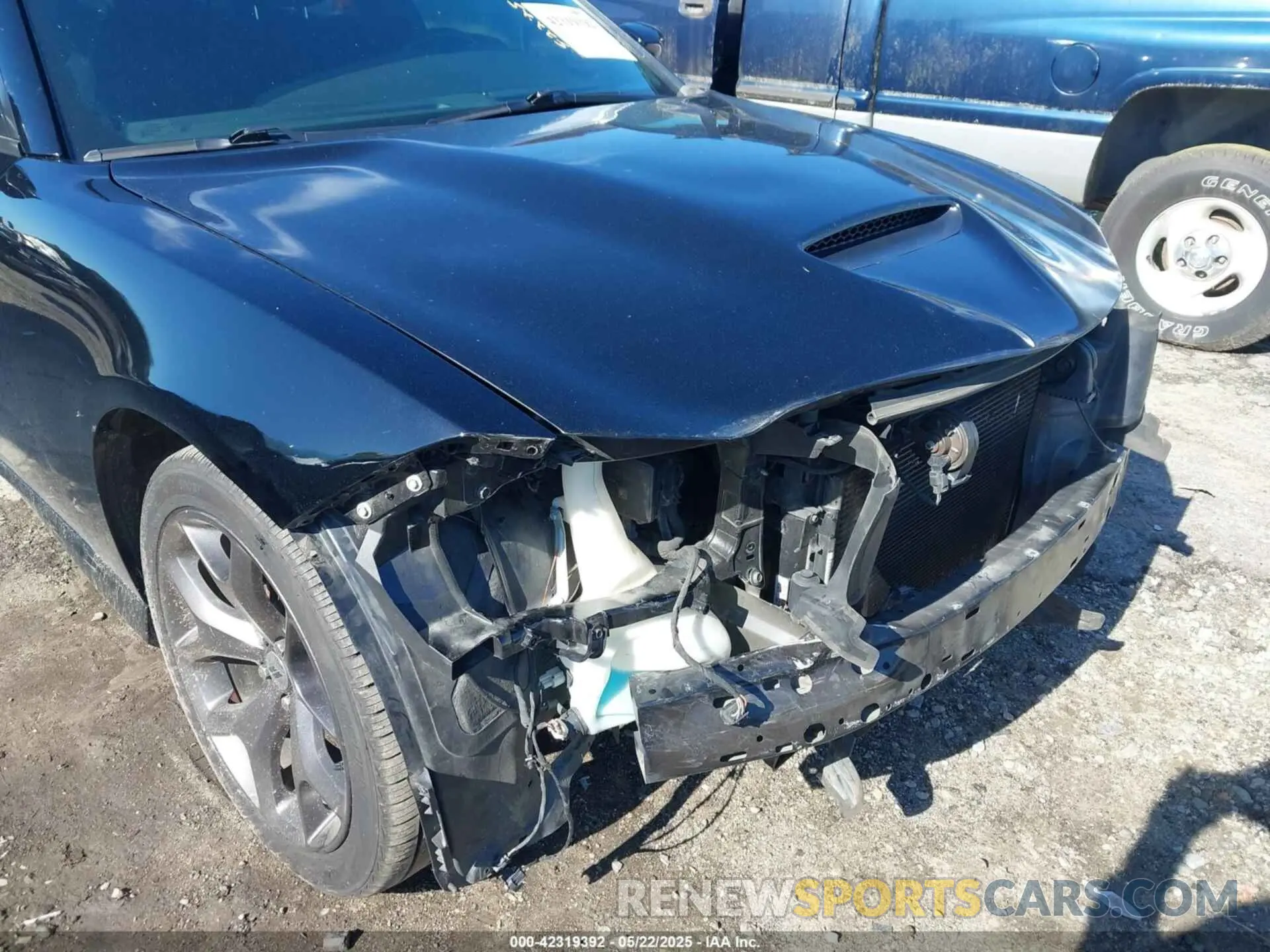 6 Photograph of a damaged car 2C3CDXHG3KH526489 DODGE CHARGER 2019