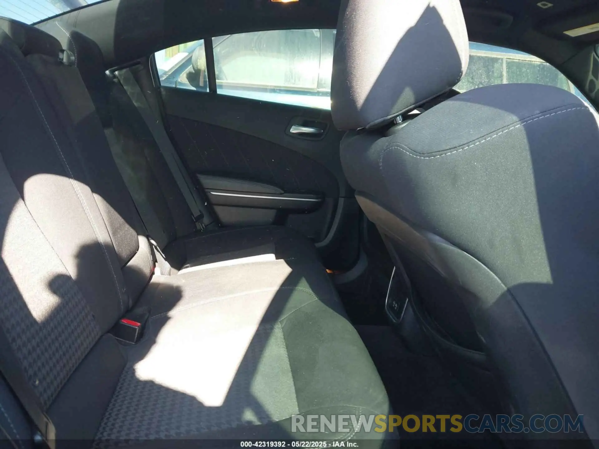 8 Photograph of a damaged car 2C3CDXHG3KH526489 DODGE CHARGER 2019
