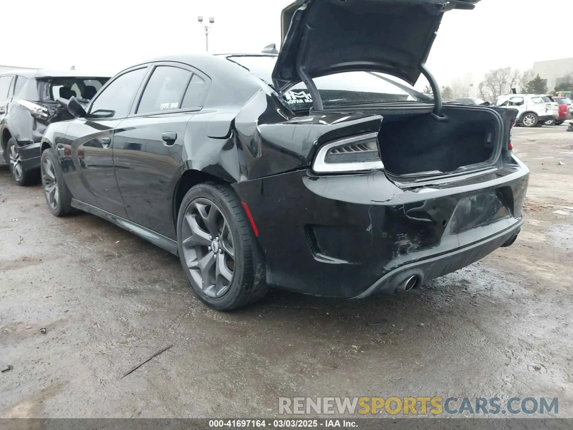 3 Фотография поврежденного автомобиля 2C3CDXHG3KH527318 DODGE CHARGER 2019