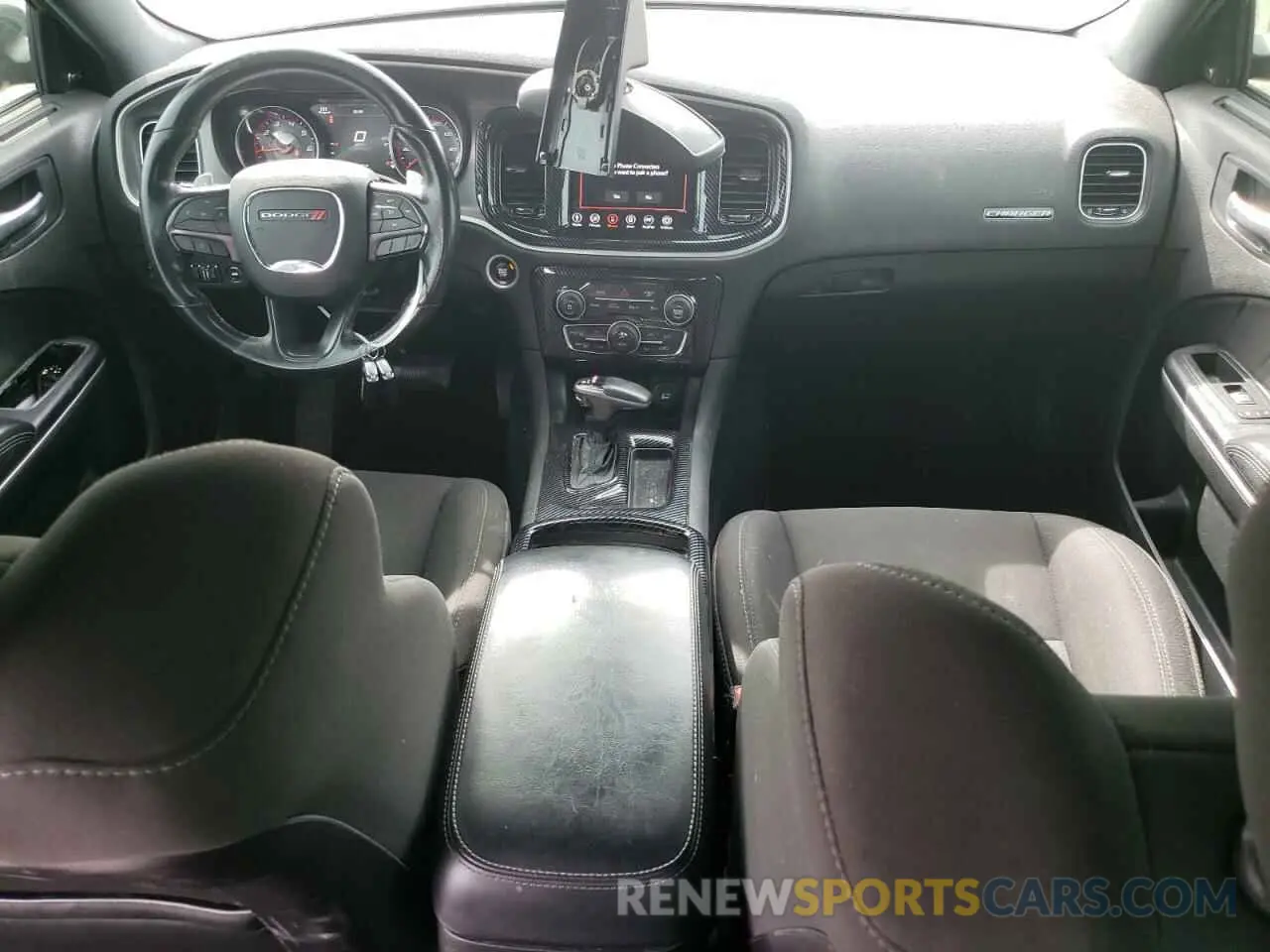 8 Photograph of a damaged car 2C3CDXHG3KH678143 DODGE CHARGER 2019