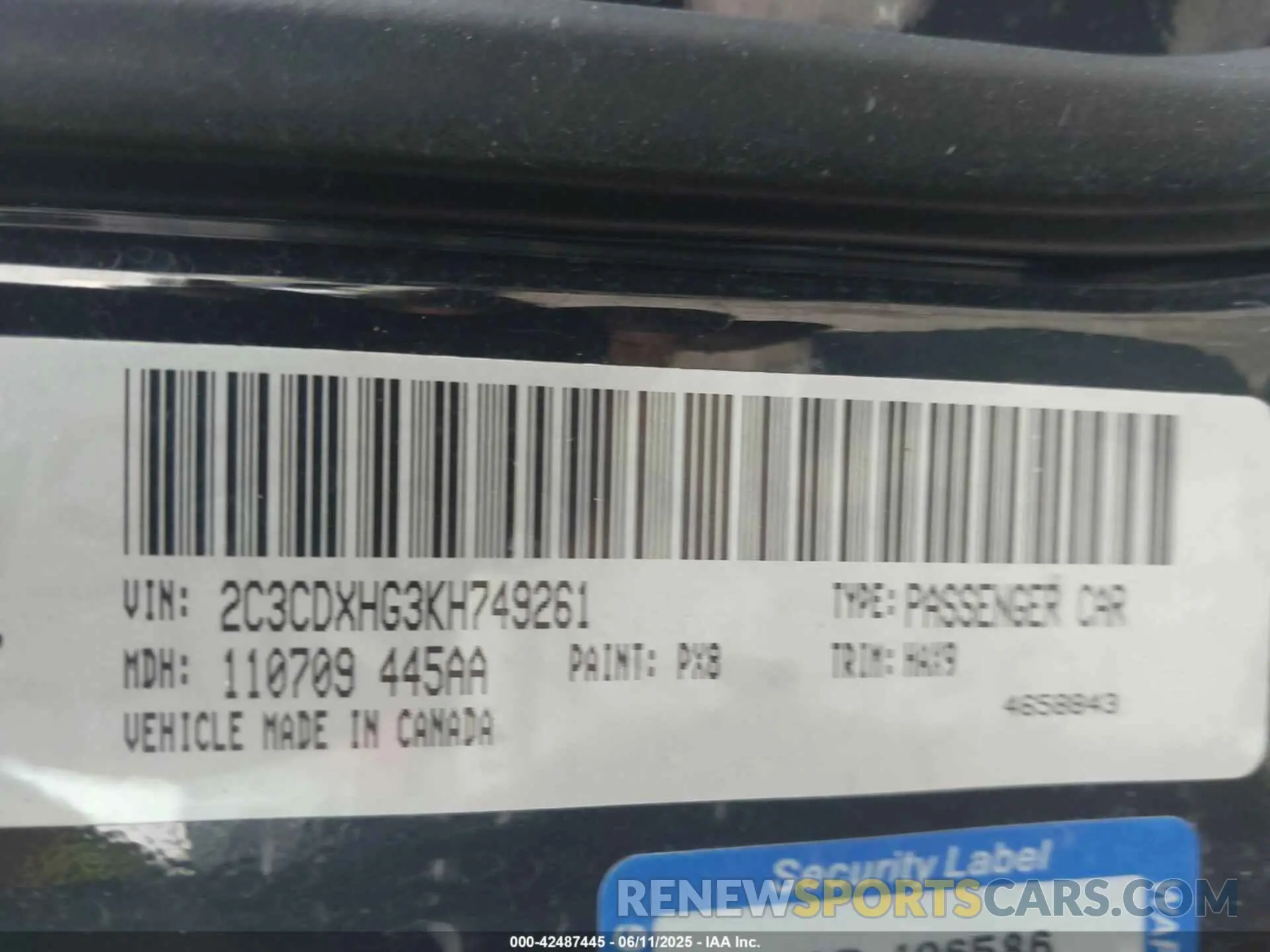 9 Photograph of a damaged car 2C3CDXHG3KH749261 DODGE CHARGER 2019