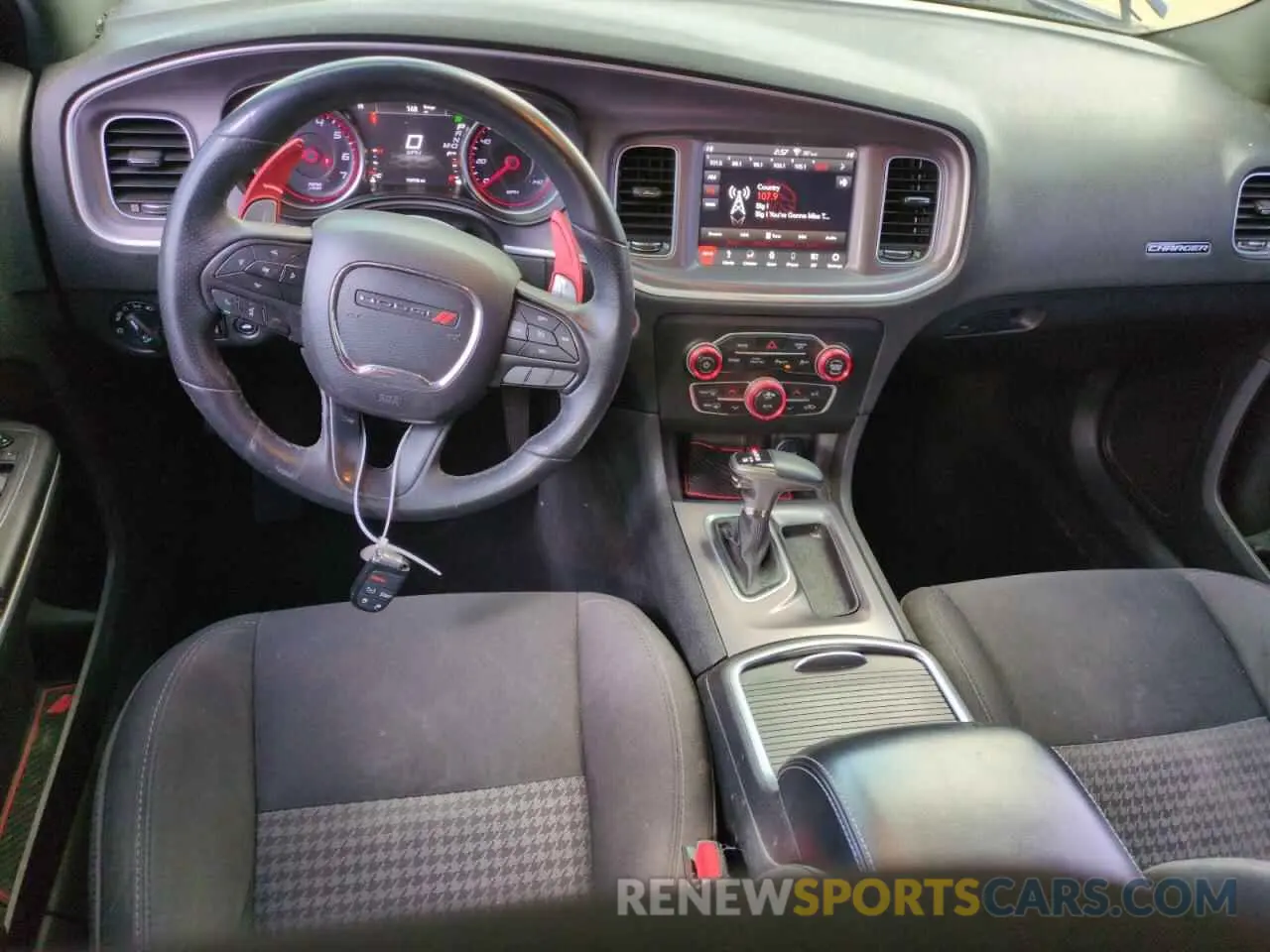8 Фотография поврежденного автомобиля 2C3CDXHG4KH598320 DODGE CHARGER 2019