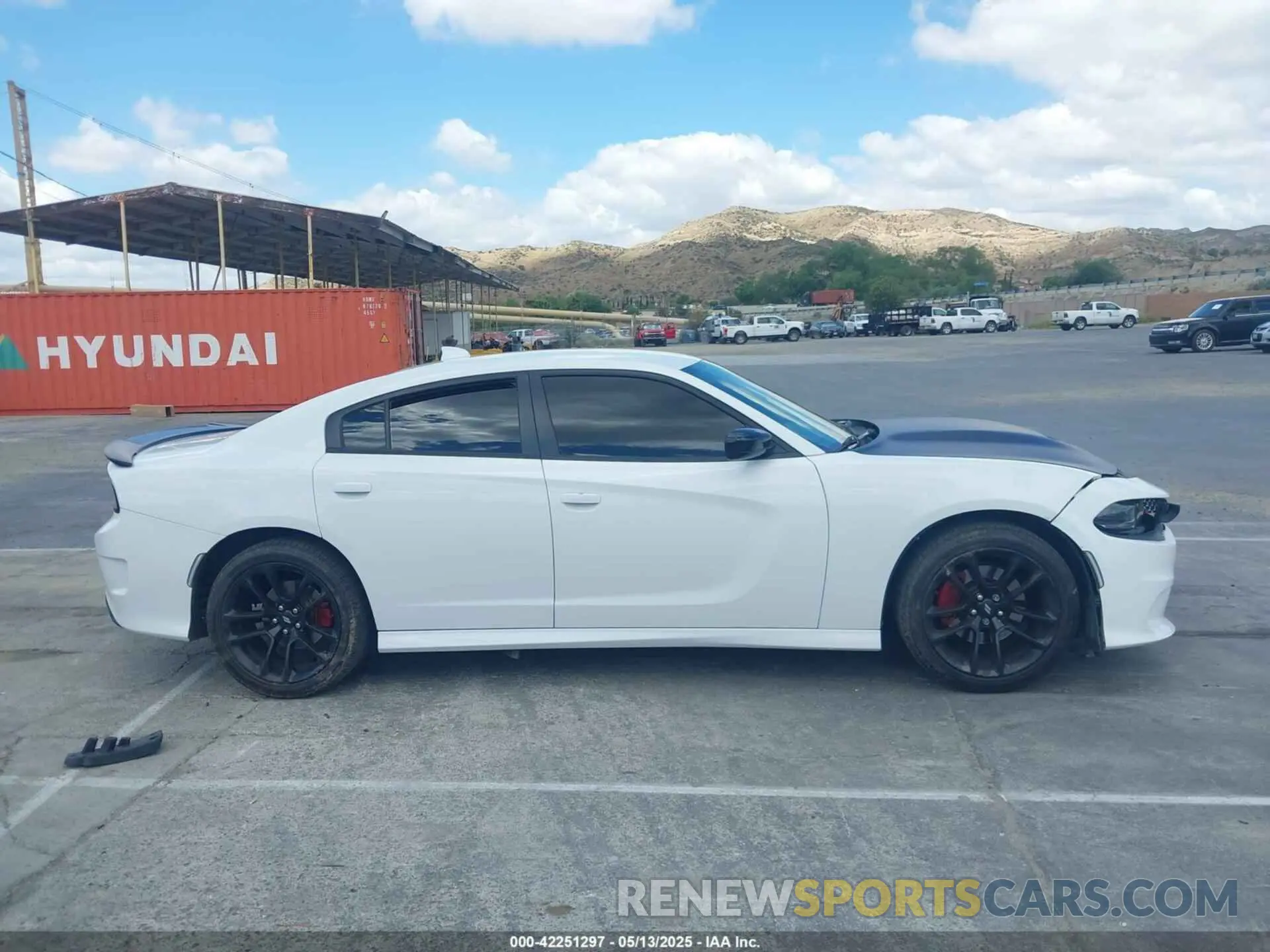 13 Photograph of a damaged car 2C3CDXHG4KH747003 DODGE CHARGER 2019