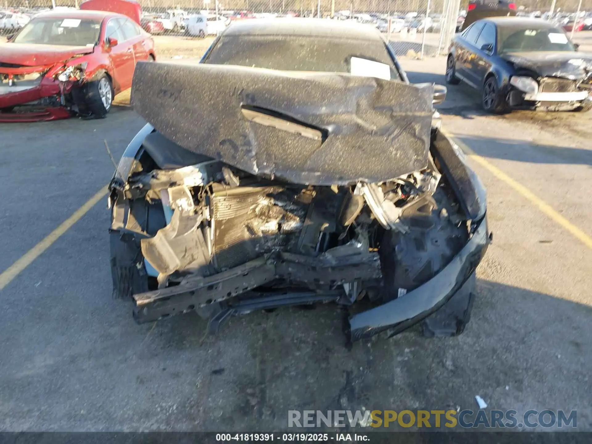 12 Photograph of a damaged car 2C3CDXHG5KH526834 DODGE CHARGER 2019