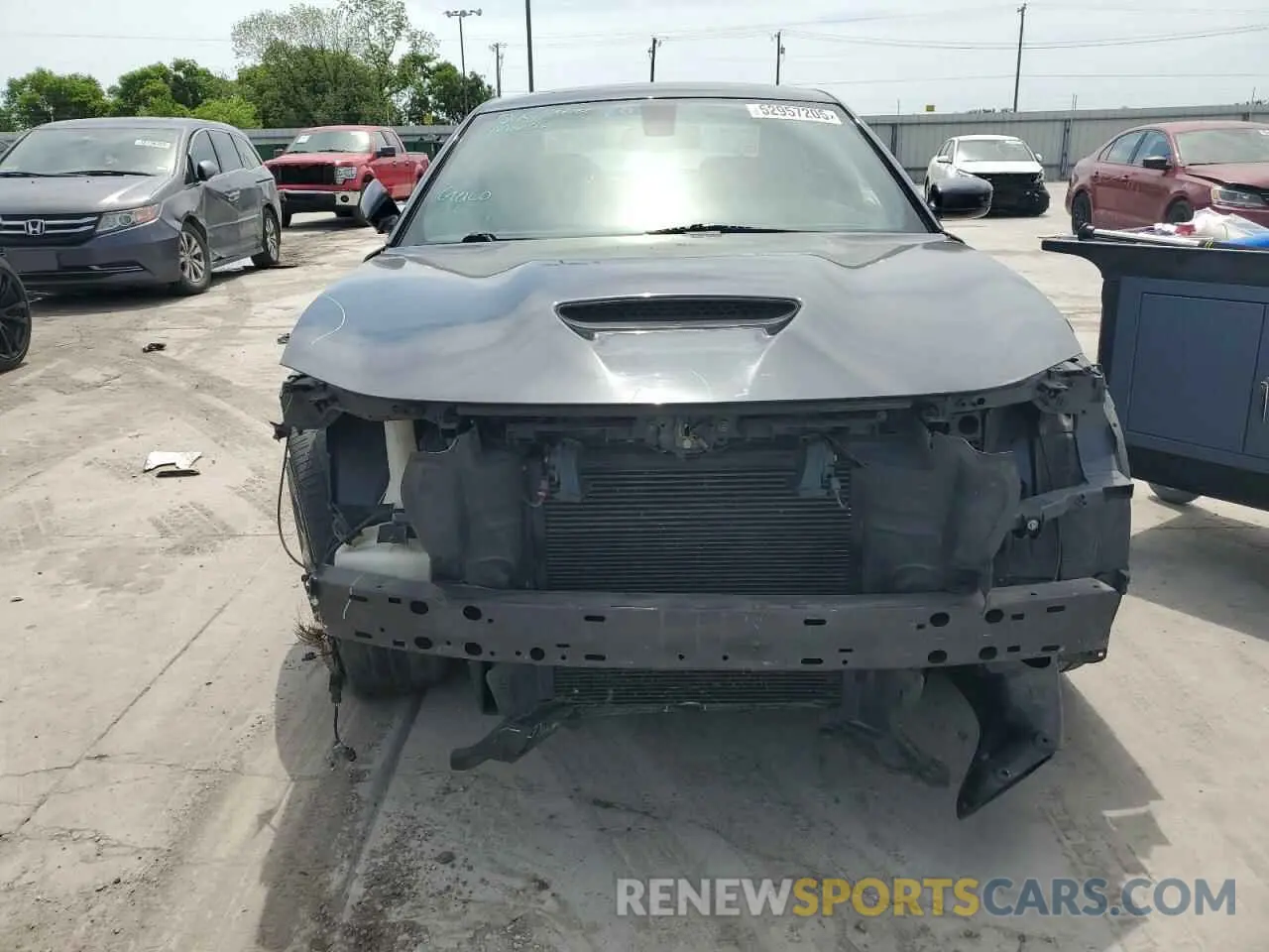 5 Photograph of a damaged car 2C3CDXHG5KH561129 DODGE CHARGER 2019