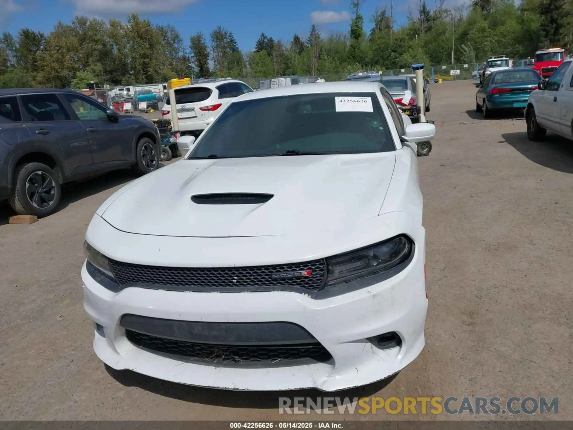 12 Photograph of a damaged car 2C3CDXHG5KH671128 DODGE CHARGER 2019