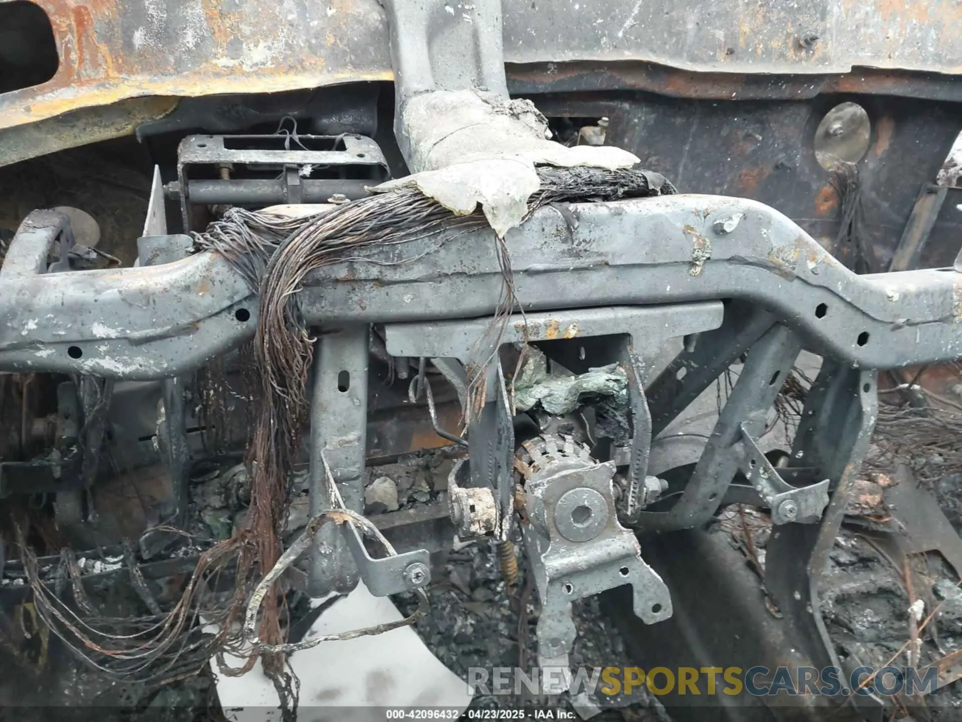7 Photograph of a damaged car 2C3CDXHG6KH673647 DODGE CHARGER 2019