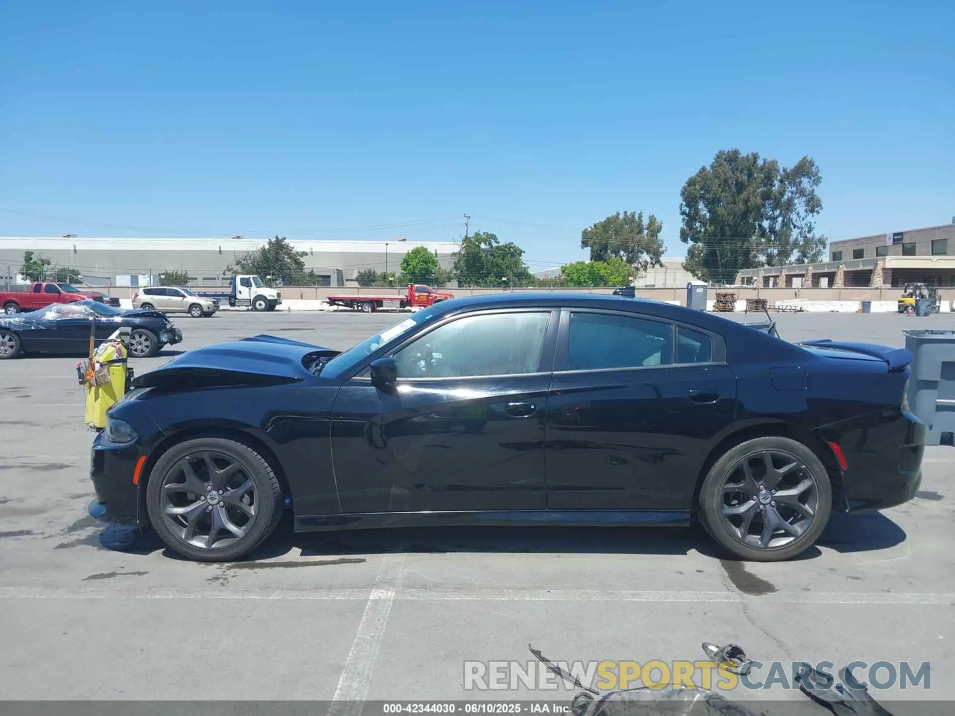 14 Photograph of a damaged car 2C3CDXHG7KH676654 DODGE CHARGER 2019