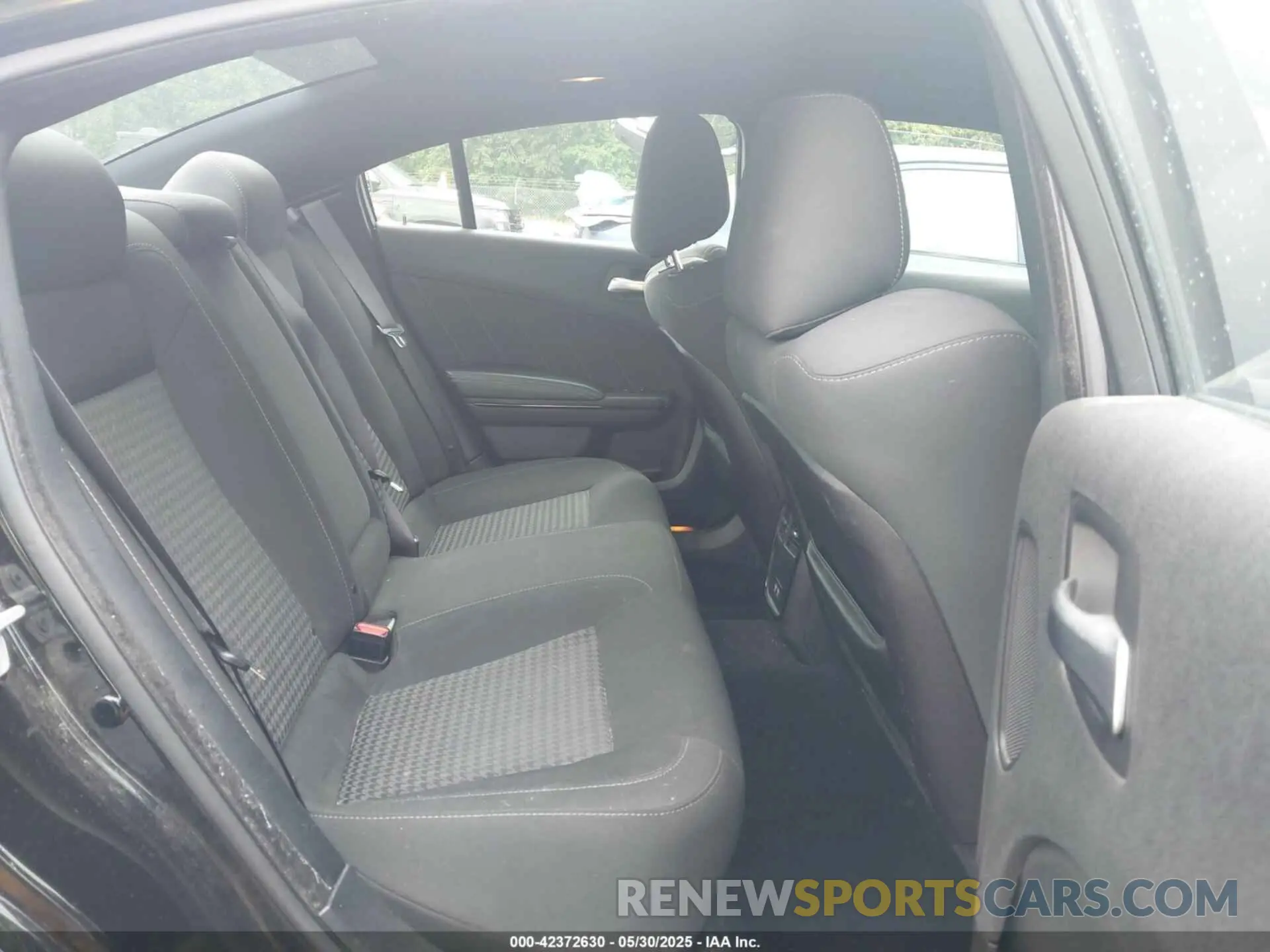 8 Photograph of a damaged car 2C3CDXHG7KH721382 DODGE CHARGER 2019