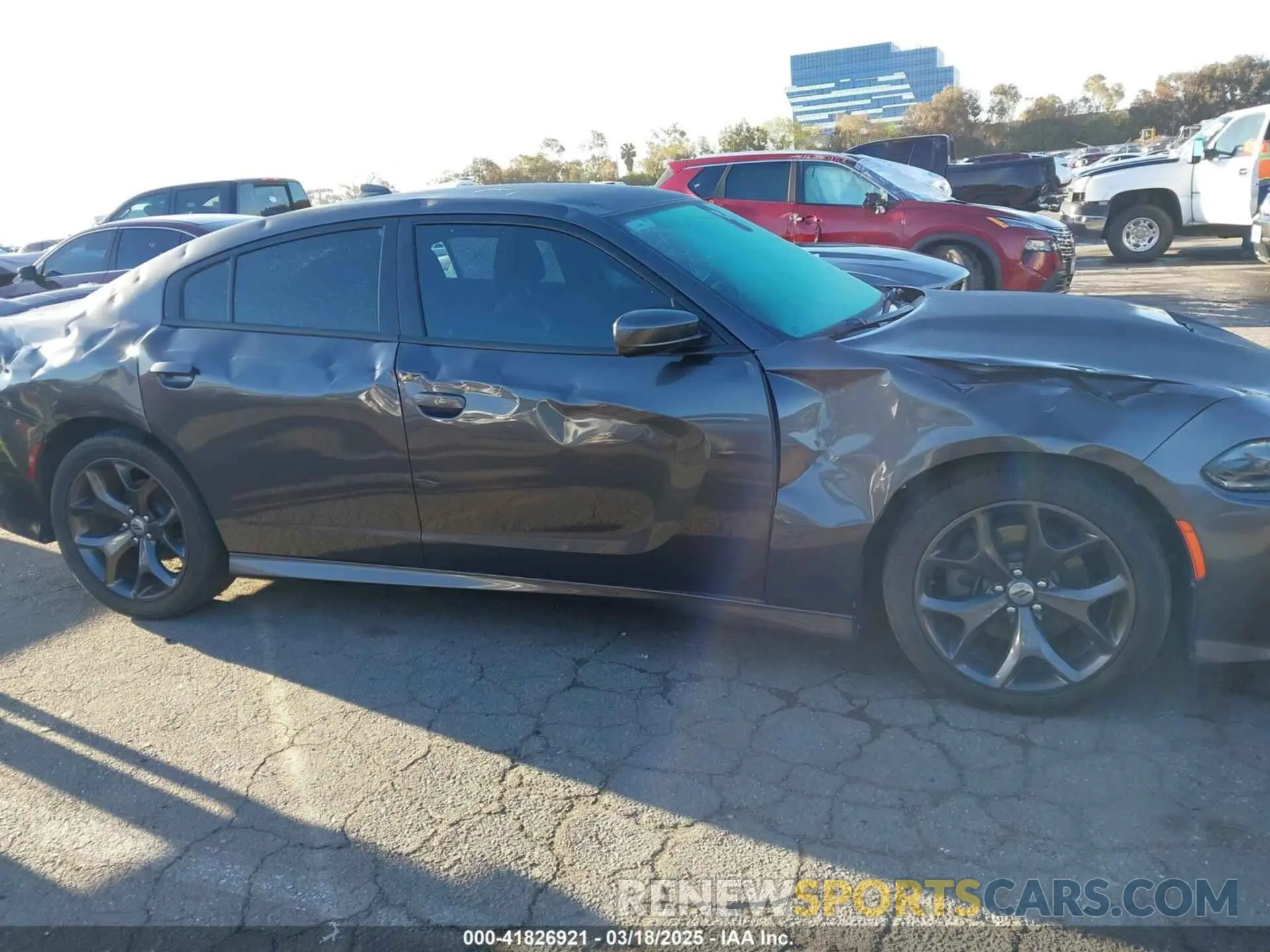 13 Фотография поврежденного автомобиля 2C3CDXHG8KH680955 DODGE CHARGER 2019