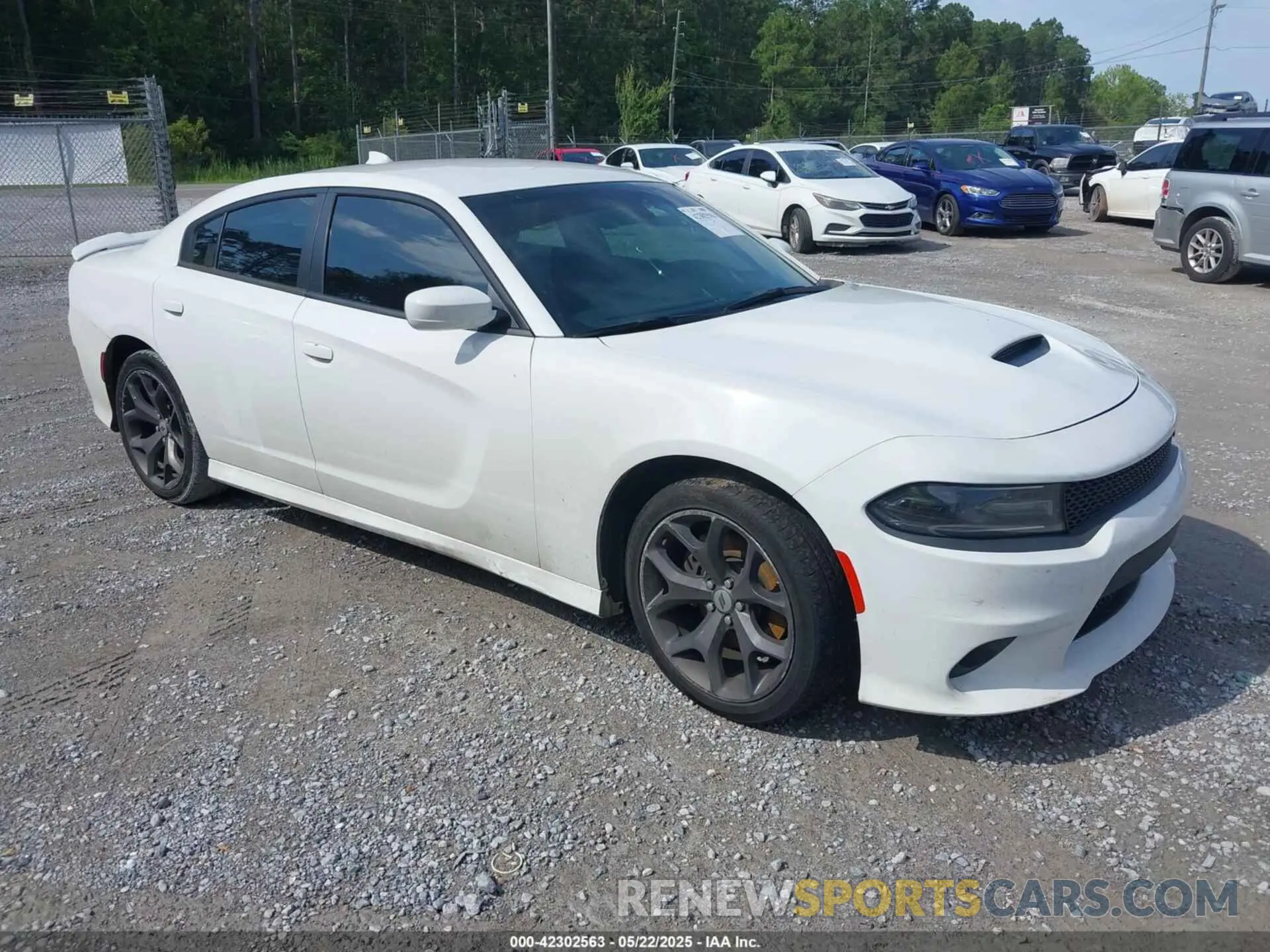 1 Photograph of a damaged car 2C3CDXHG9KH646796 DODGE CHARGER 2019