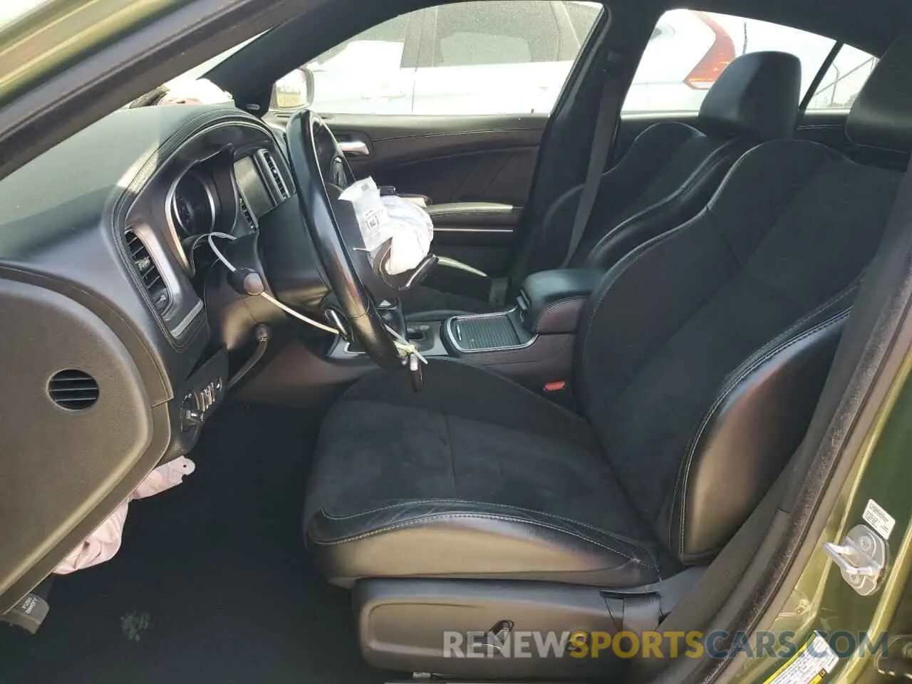 7 Photograph of a damaged car 2C3CDXHGXKH749094 DODGE CHARGER 2019
