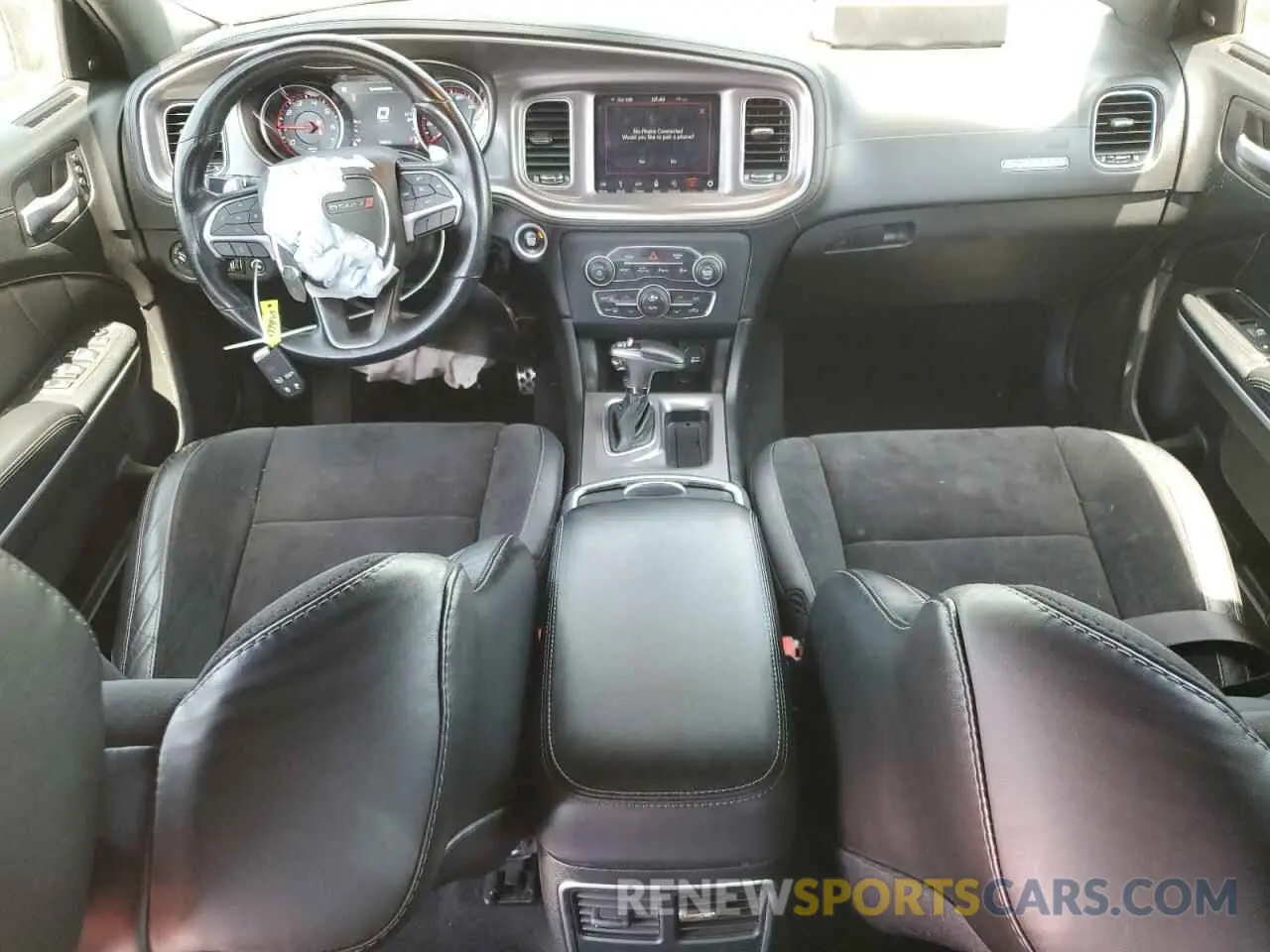 8 Photograph of a damaged car 2C3CDXHGXKH749094 DODGE CHARGER 2019