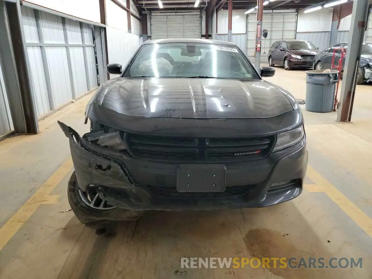 5 Photograph of a damaged car 2C3CDXJG2KH533251 DODGE CHARGER 2019