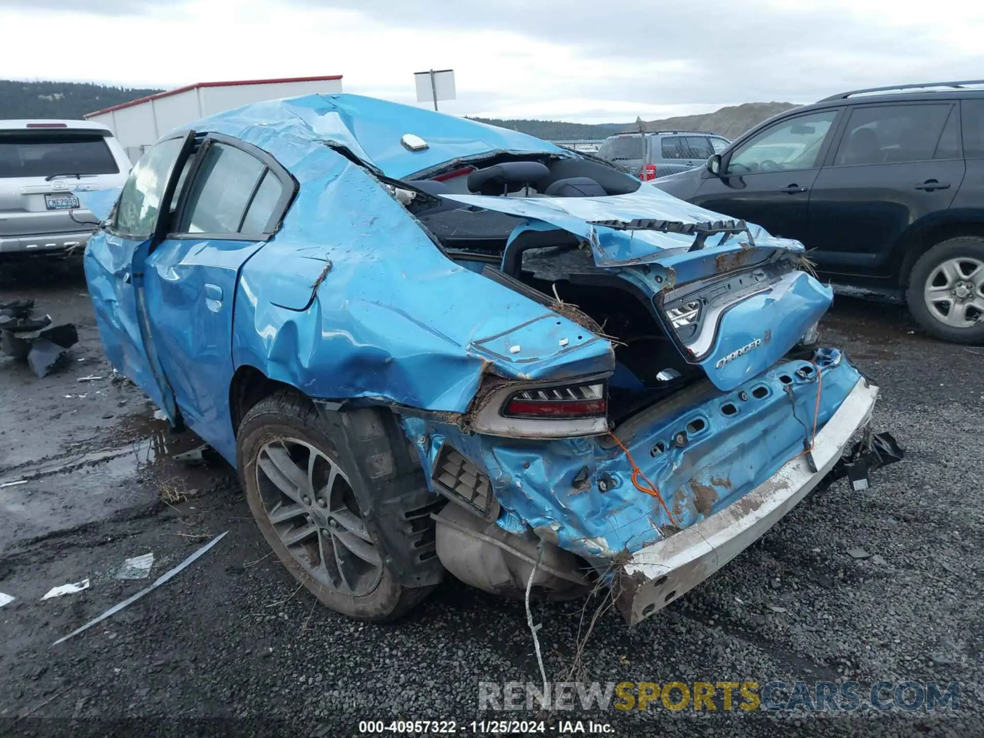 3 Photograph of a damaged car 2C3CDXJG3KH577338 DODGE CHARGER 2019