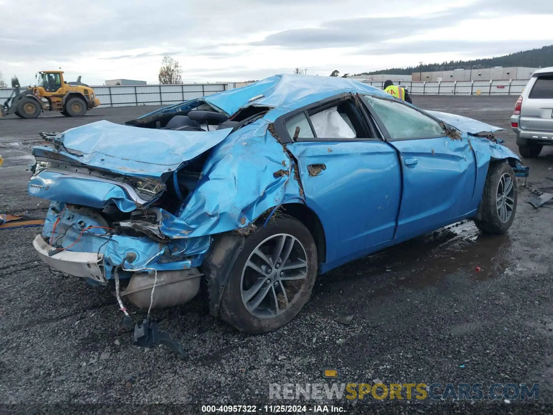 4 Photograph of a damaged car 2C3CDXJG3KH577338 DODGE CHARGER 2019