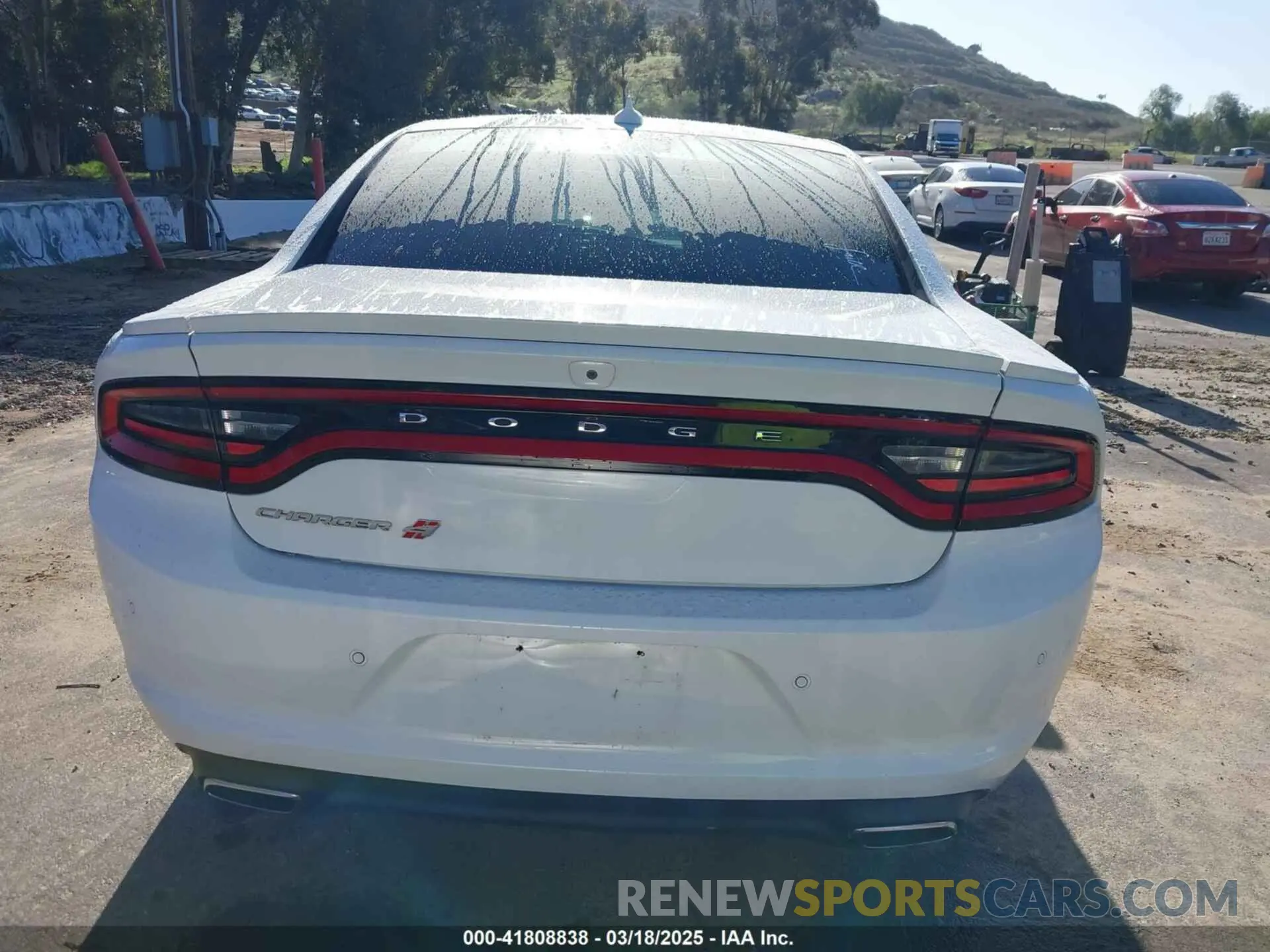 17 Фотография поврежденного автомобиля 2C3CDXJGXKH533322 DODGE CHARGER 2019