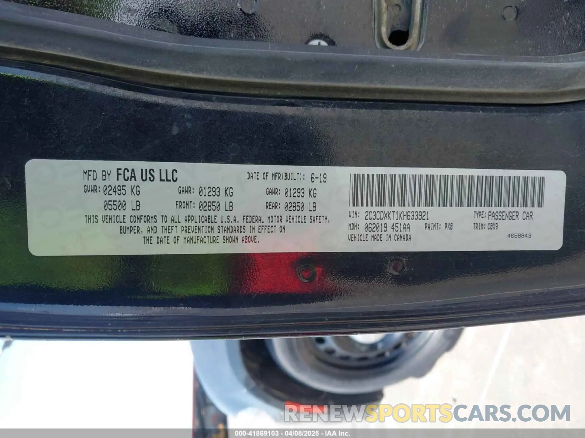 9 Photograph of a damaged car 2C3CDXKT1KH633921 DODGE CHARGER 2019