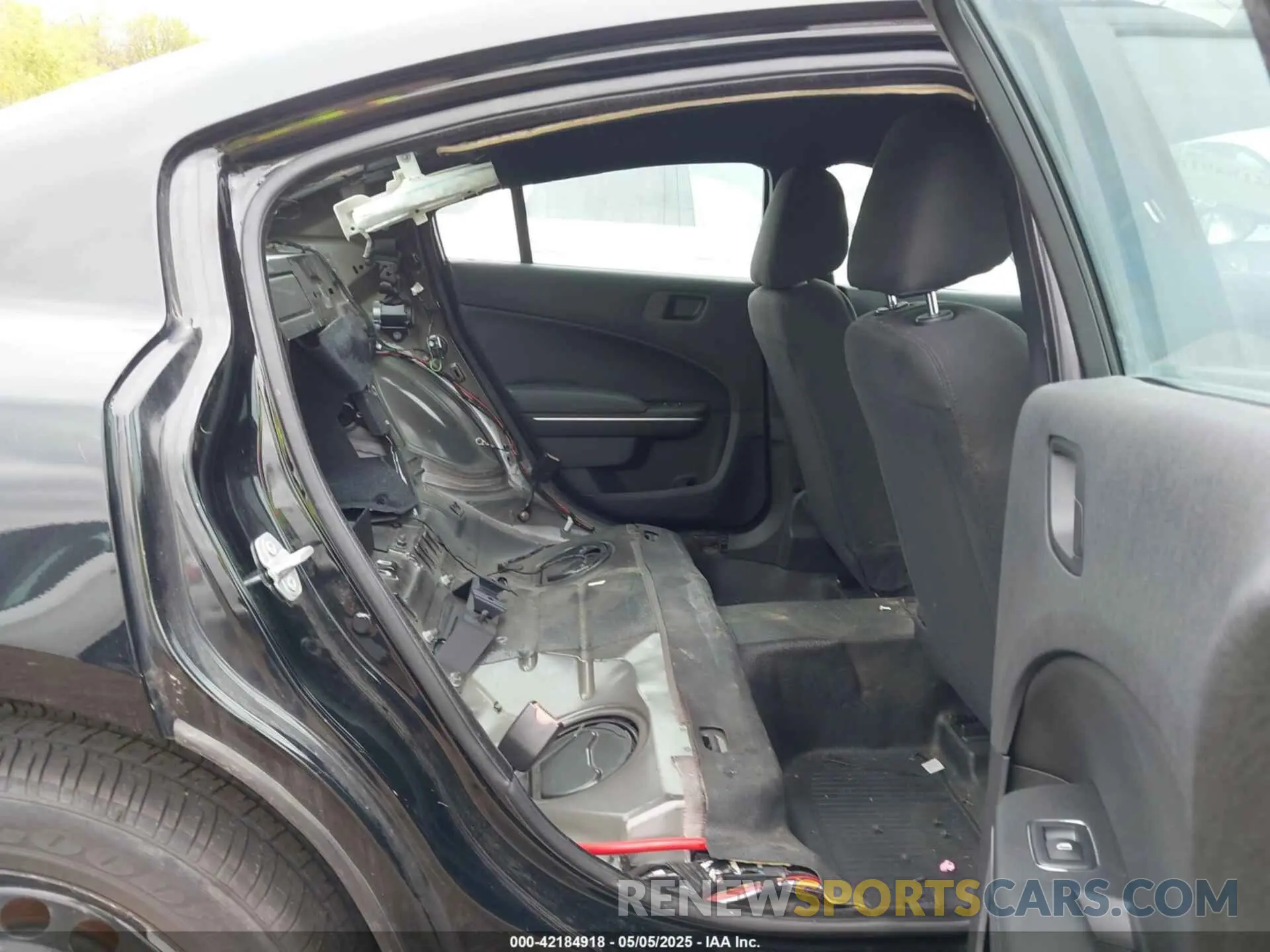 8 Фотография поврежденного автомобиля 2C3CDXKT5KH622663 DODGE CHARGER 2019