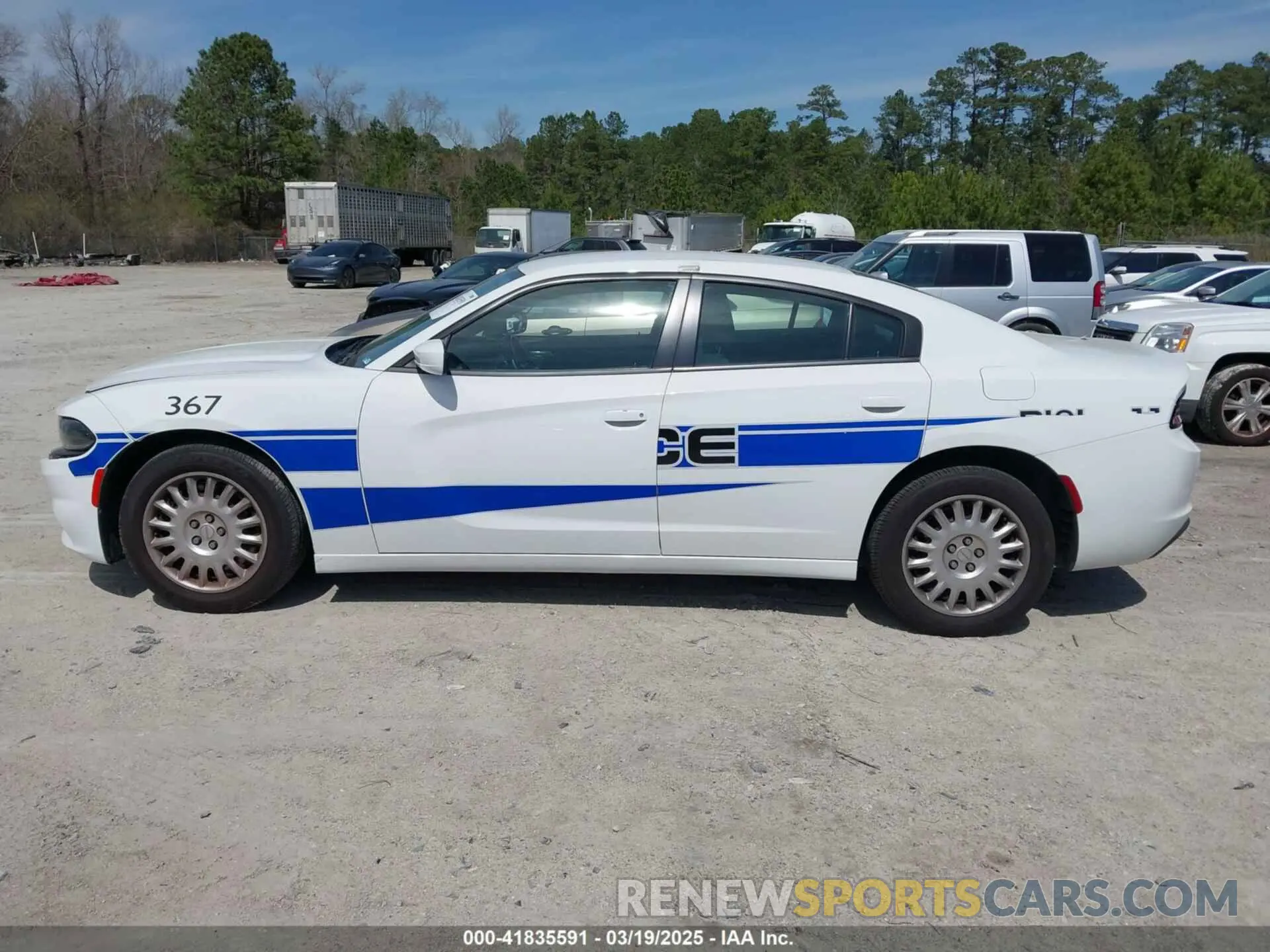 14 Photograph of a damaged car 2C3CDXKT6KH749616 DODGE CHARGER 2019