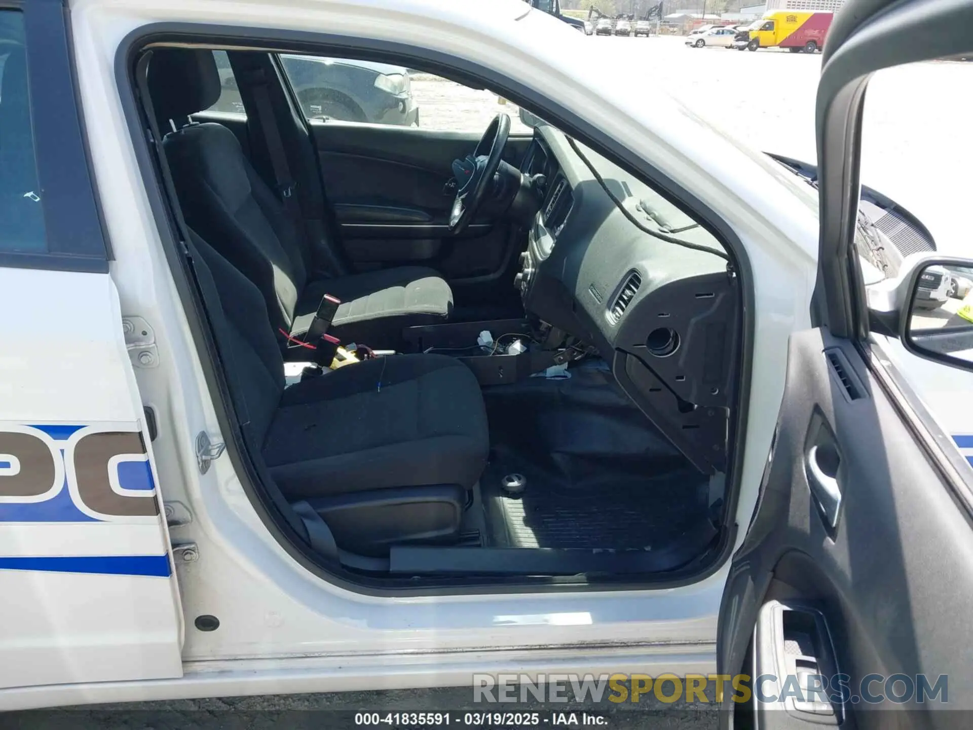5 Photograph of a damaged car 2C3CDXKT6KH749616 DODGE CHARGER 2019