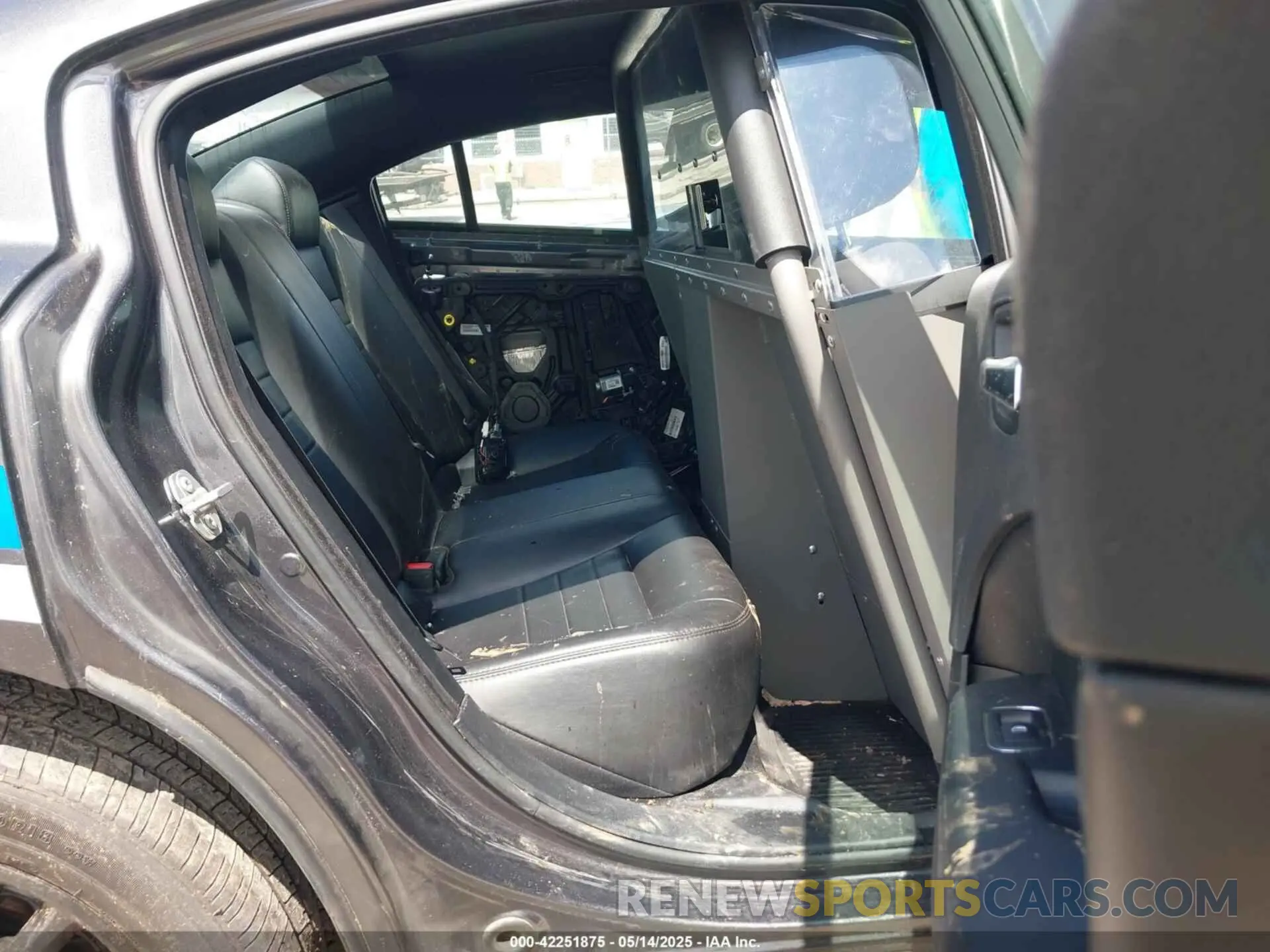 8 Photograph of a damaged car 2C3CDXKT6KH749633 DODGE CHARGER 2019