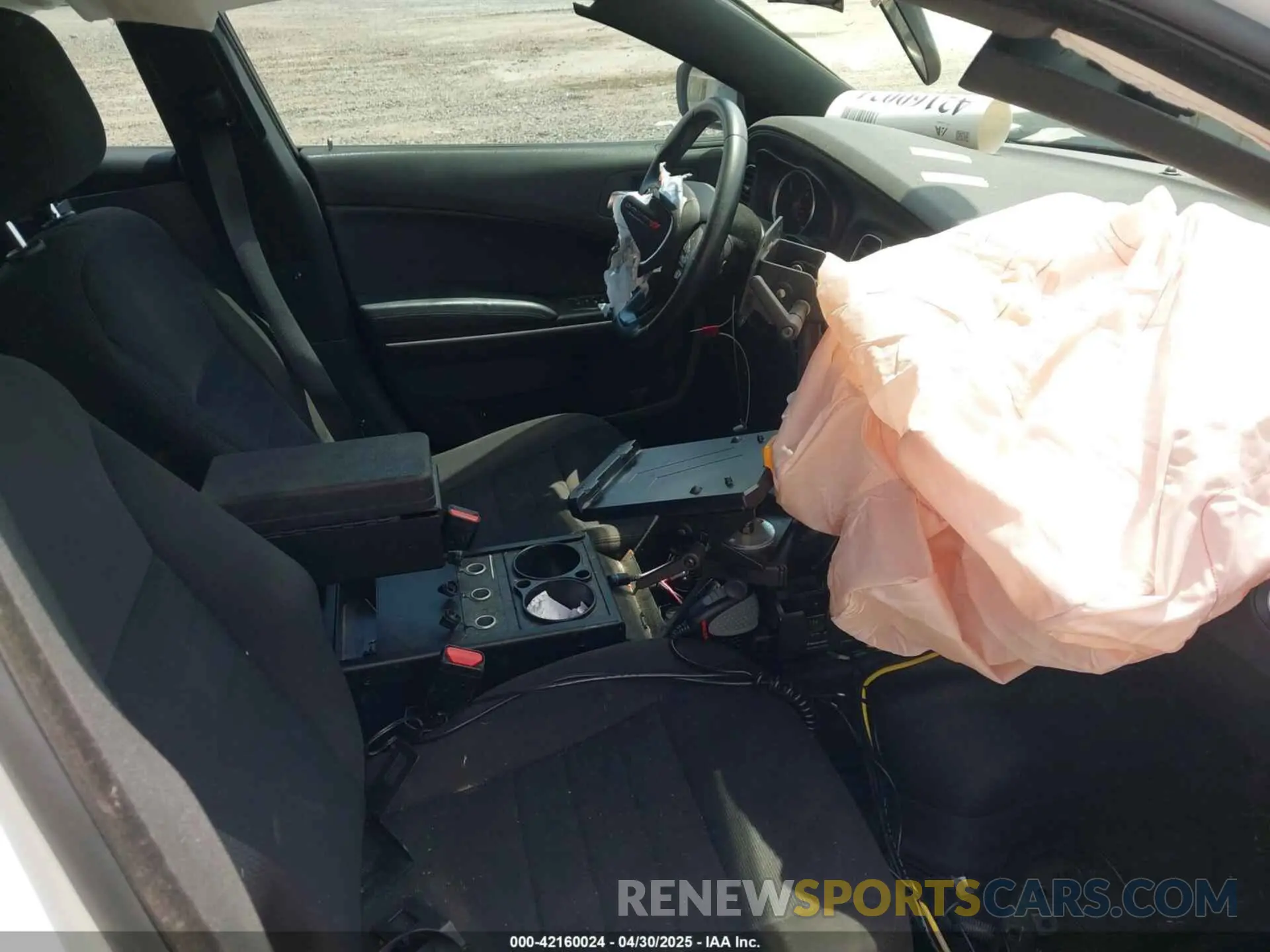5 Photograph of a damaged car 2C3CDXKT8KH555153 DODGE CHARGER 2019