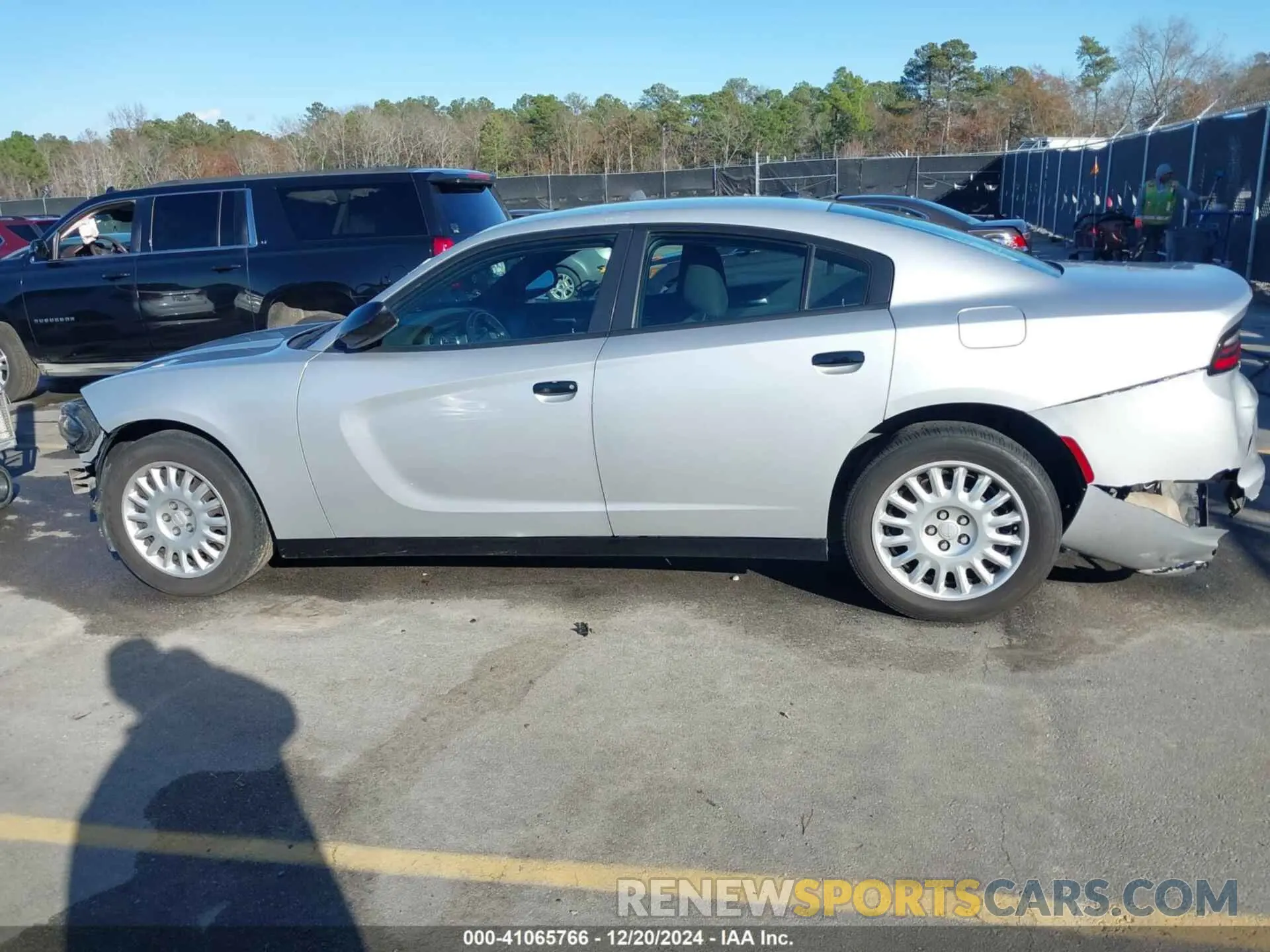 15 Photograph of a damaged car 2C3CDXKT8KH592686 DODGE CHARGER 2019
