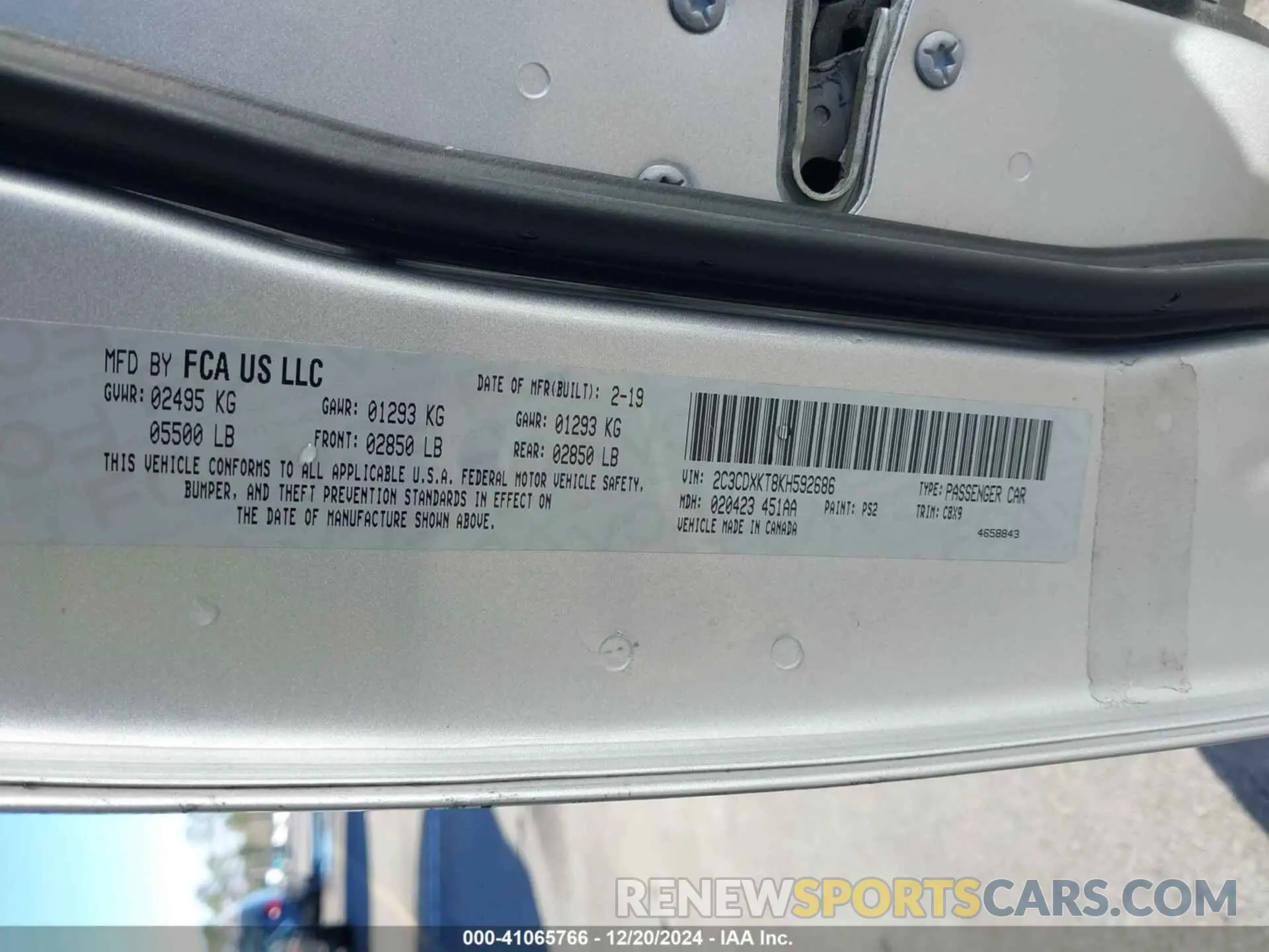9 Photograph of a damaged car 2C3CDXKT8KH592686 DODGE CHARGER 2019